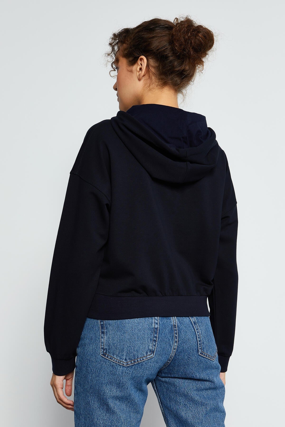 Lacivert Uzun Kol Rahat Form Kapüşonlu Kadın Sweatshirt - 97115