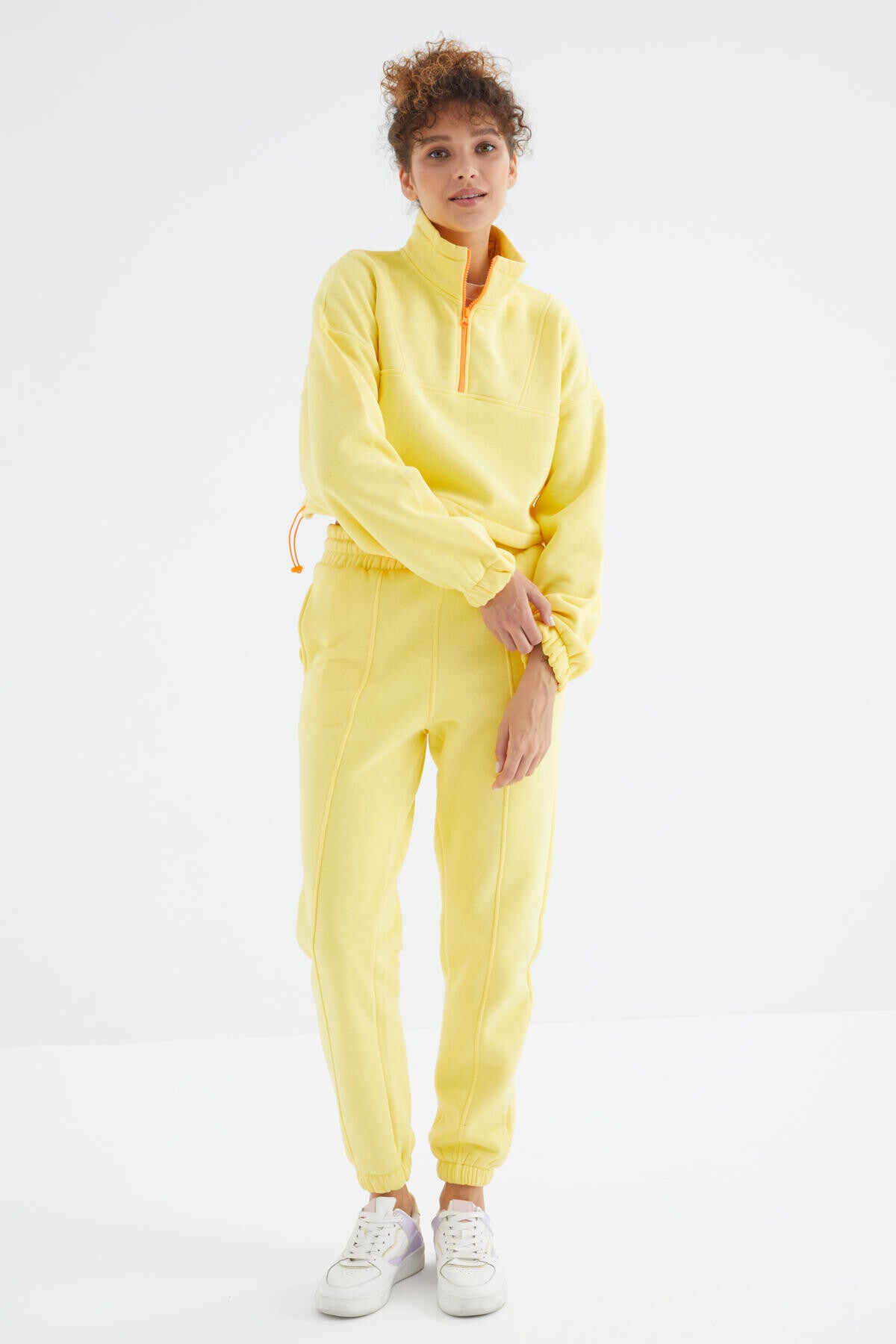 Limon Düşük Omuzlu Beli Büzgülü Yarım Boy Fermuarlı Oversıze Kadın Eşofman Takım - 95321