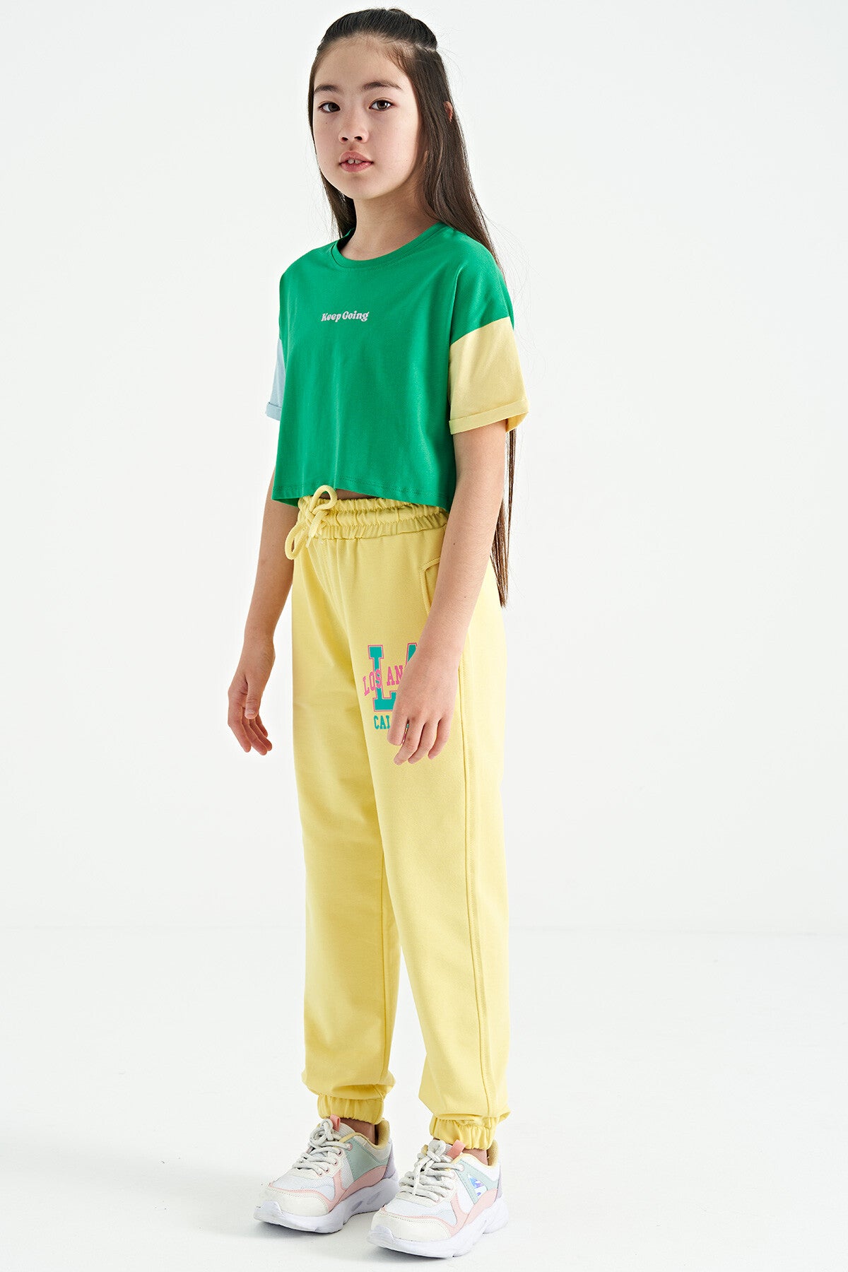 Limon Yazı Nakışlı Standart Kalıp Jogger Kız Çocuk Eşofman Alt - 75120