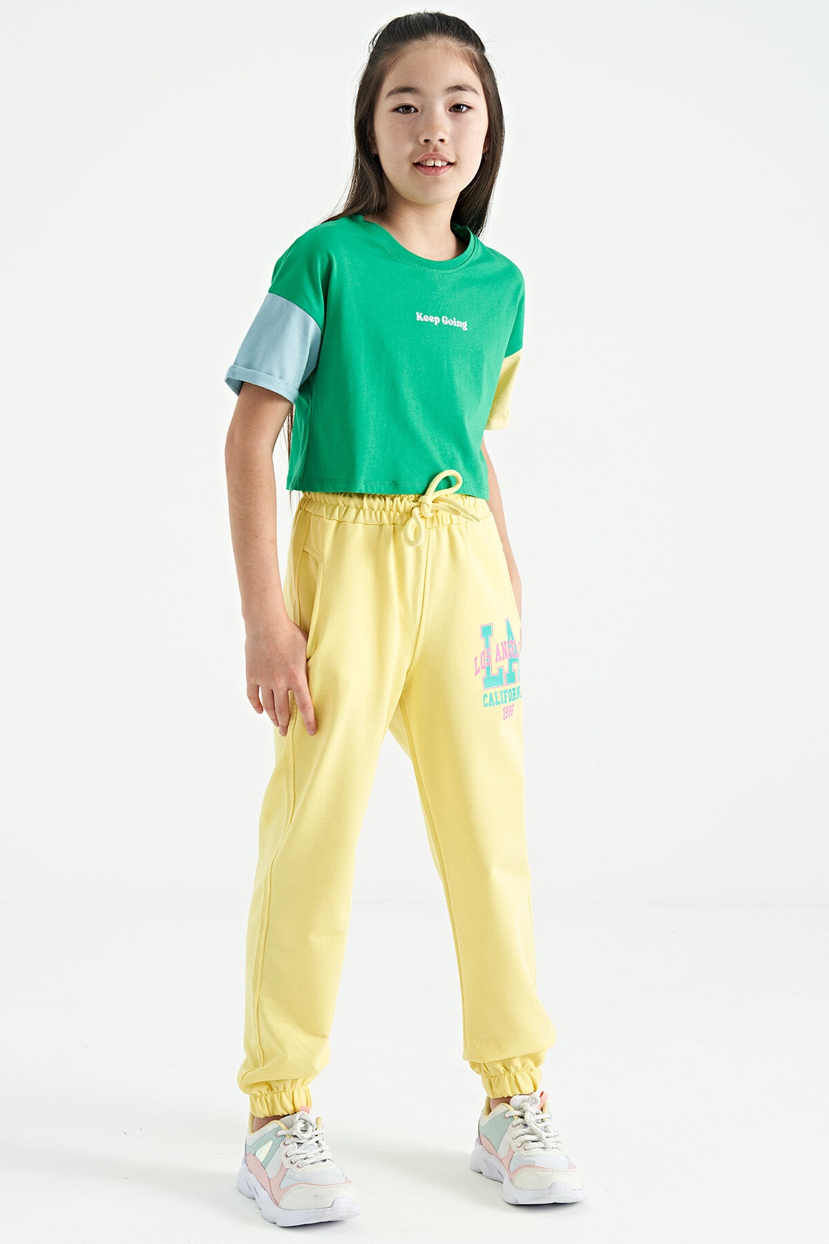 Limon Yazı Nakışlı Standart Kalıp Jogger Kız Çocuk Eşofman Alt - 75120