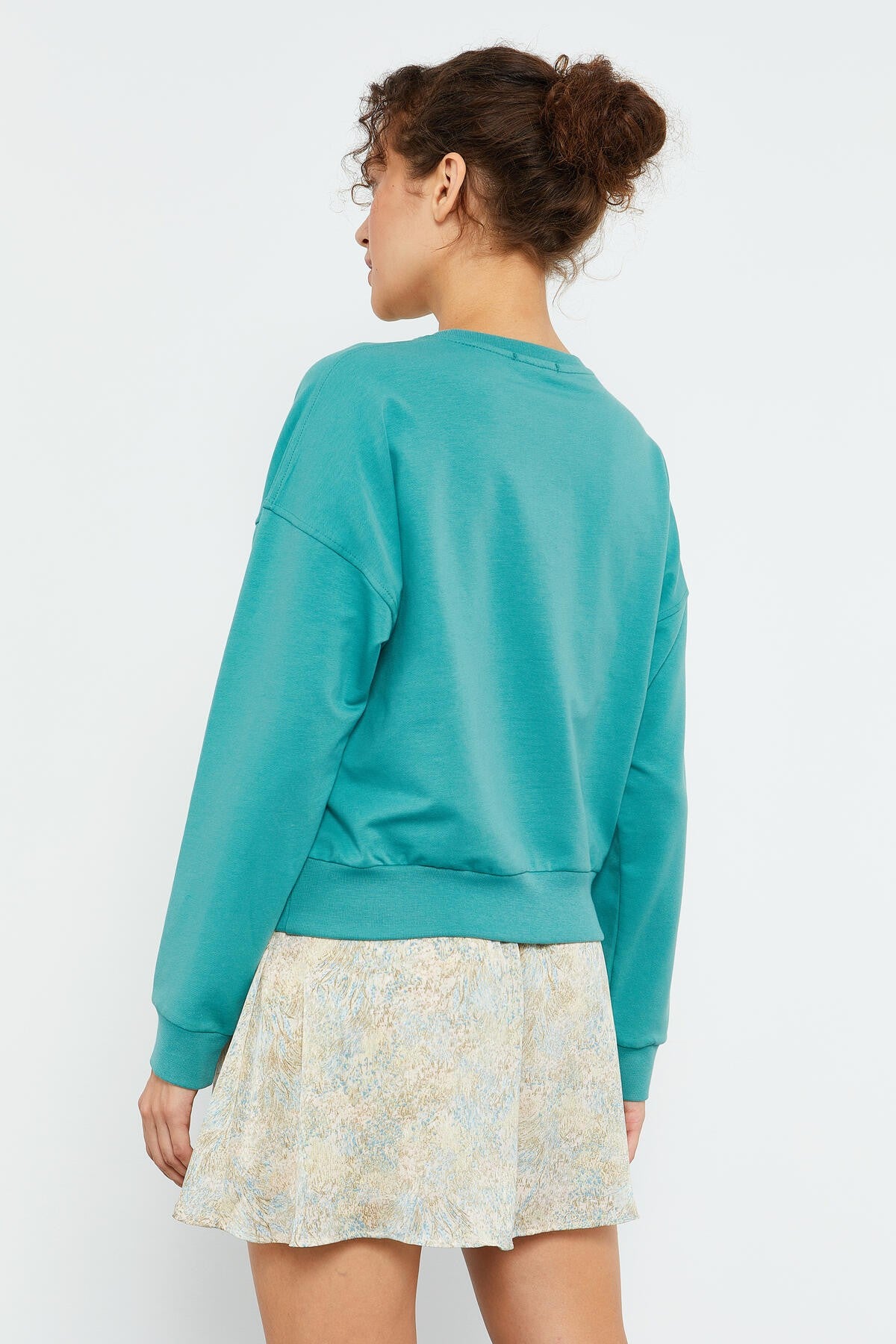 Mint Yeşili Basic Rahat Form O Yaka Kadın Sweatshirt - 97114