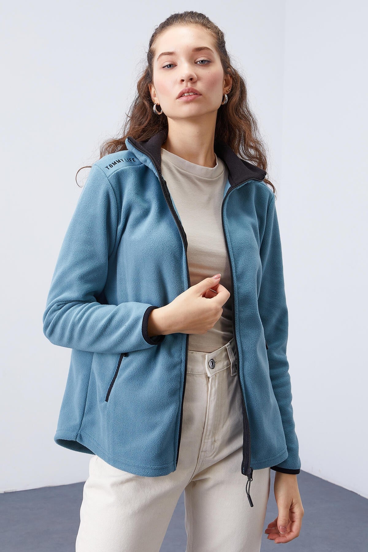 Mint Yeşili Dik Yaka Fermuarlı Rahat Form Kadın Polar Sweatshirt - 97173