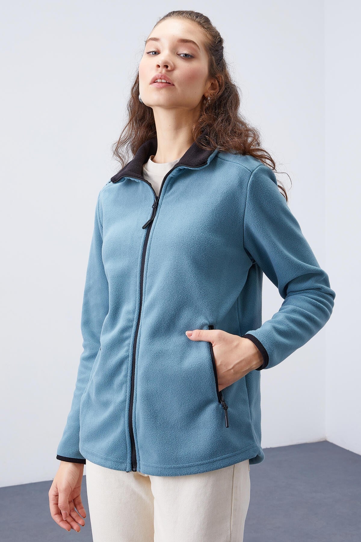 Mint Yeşili Dik Yaka Fermuarlı Rahat Form Kadın Polar Sweatshirt - 97173