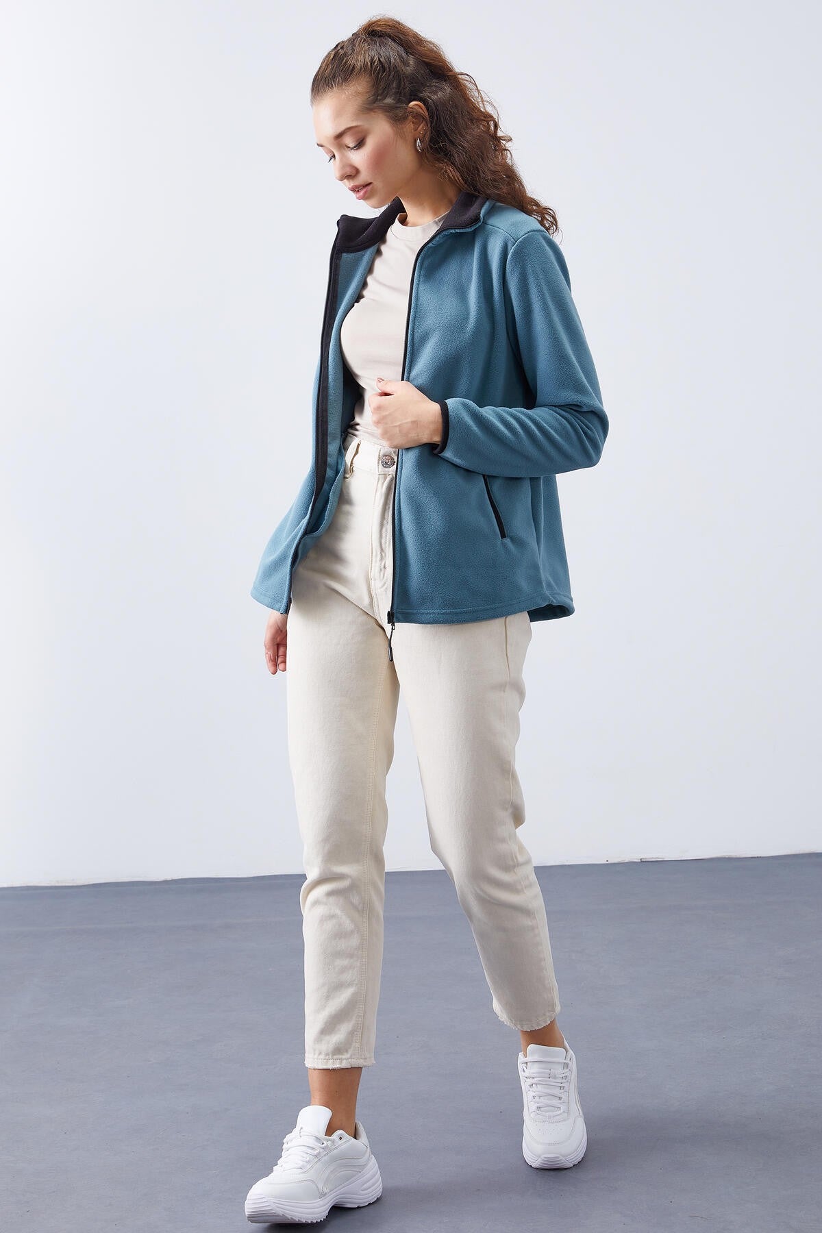 Mint Yeşili Dik Yaka Fermuarlı Rahat Form Kadın Polar Sweatshirt - 97173