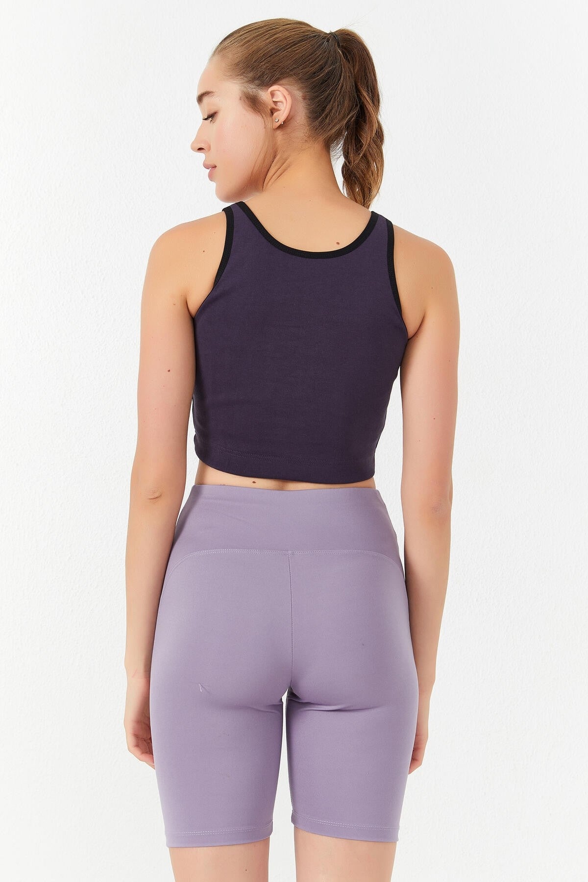 Mor Basic Sıfır Kol Dar Kalıp U Yaka Kadın Crop Top Atlet - 97162