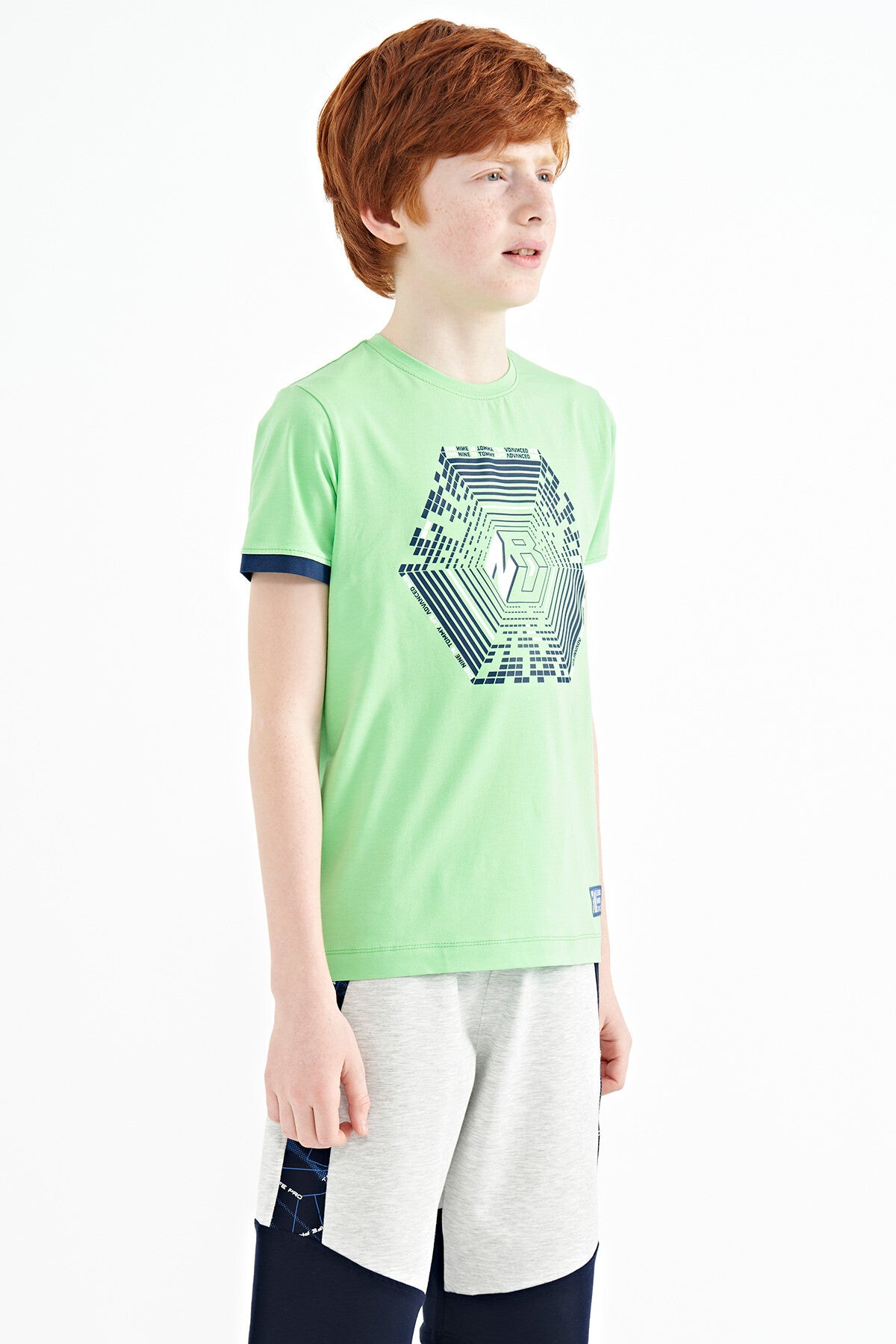 Neon Yeşil Kol Ucu Renkli Detaylı Baskılı Standart Kalıp Erkek Çocuk T-Shirt - 11156