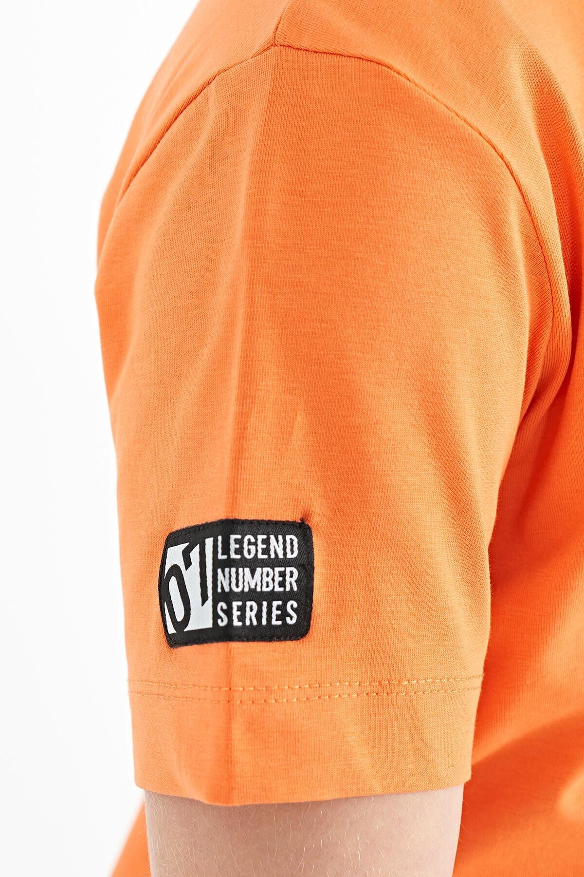 Oranj Baskı Detaylı O Yaka Standart Kalıp Erkek Çocuk T-Shirt - 11104