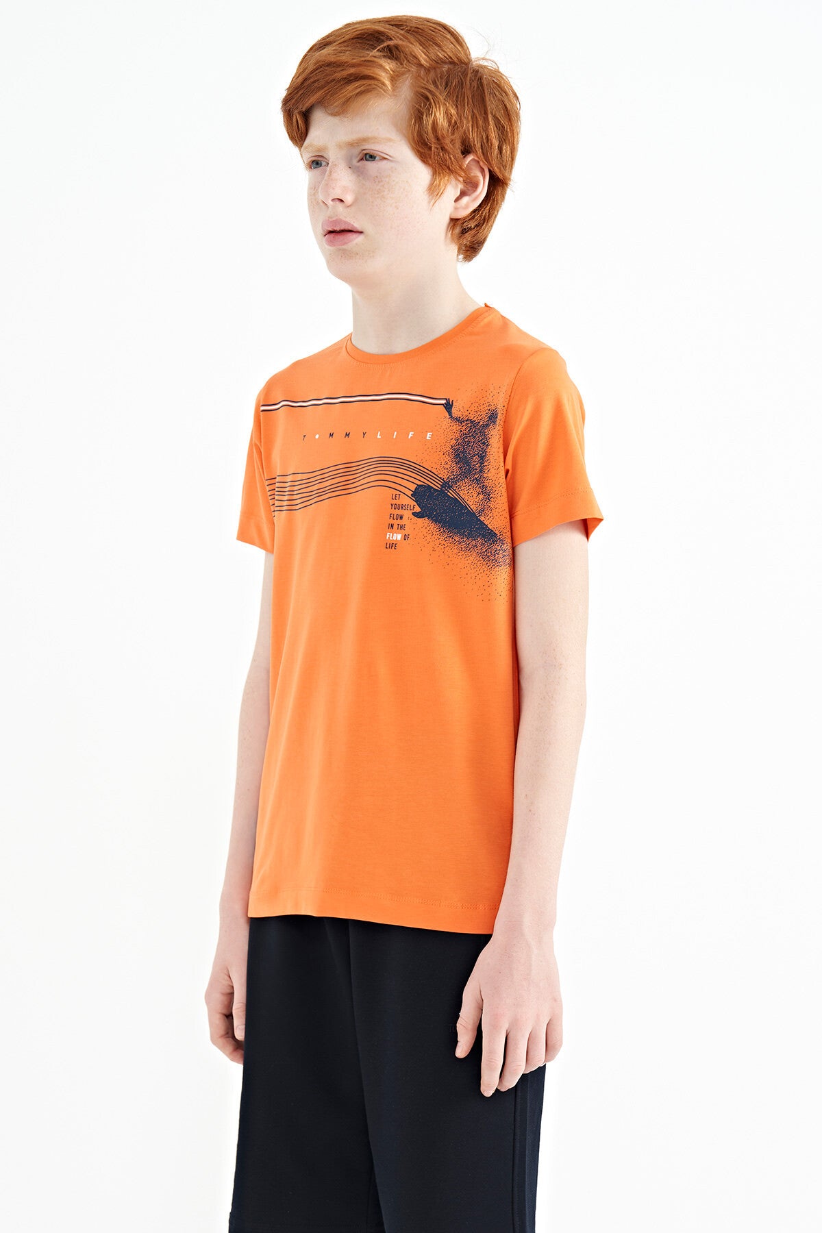 Oranj Baskı Detaylı Standart Kalıp O Yaka Erkek Çocuk T-Shirt - 11133