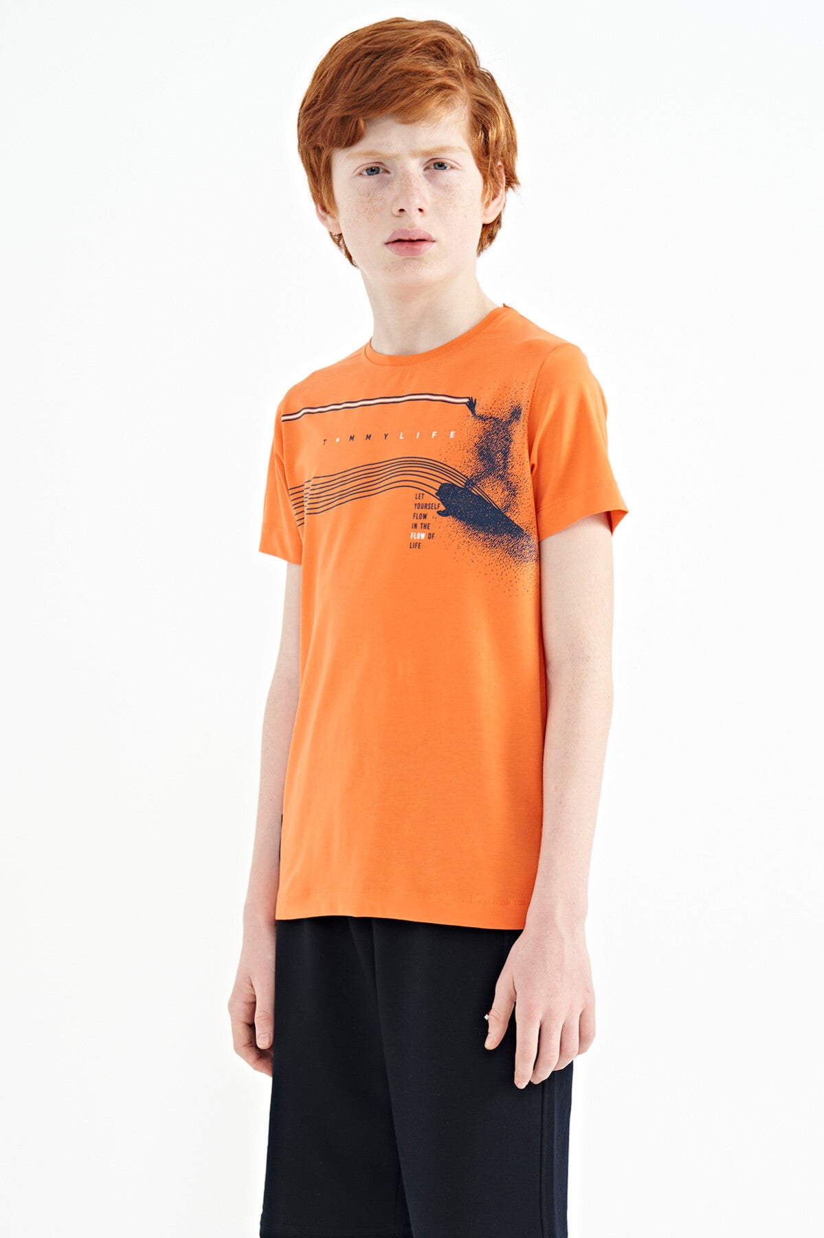 Oranj Baskı Detaylı Standart Kalıp O Yaka Erkek Çocuk T-Shirt - 11133