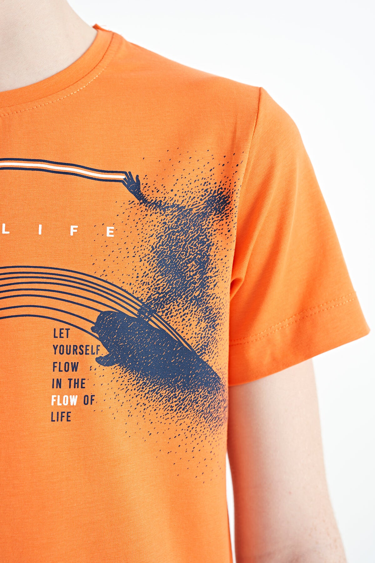 Oranj Baskı Detaylı Standart Kalıp O Yaka Erkek Çocuk T-Shirt - 11133