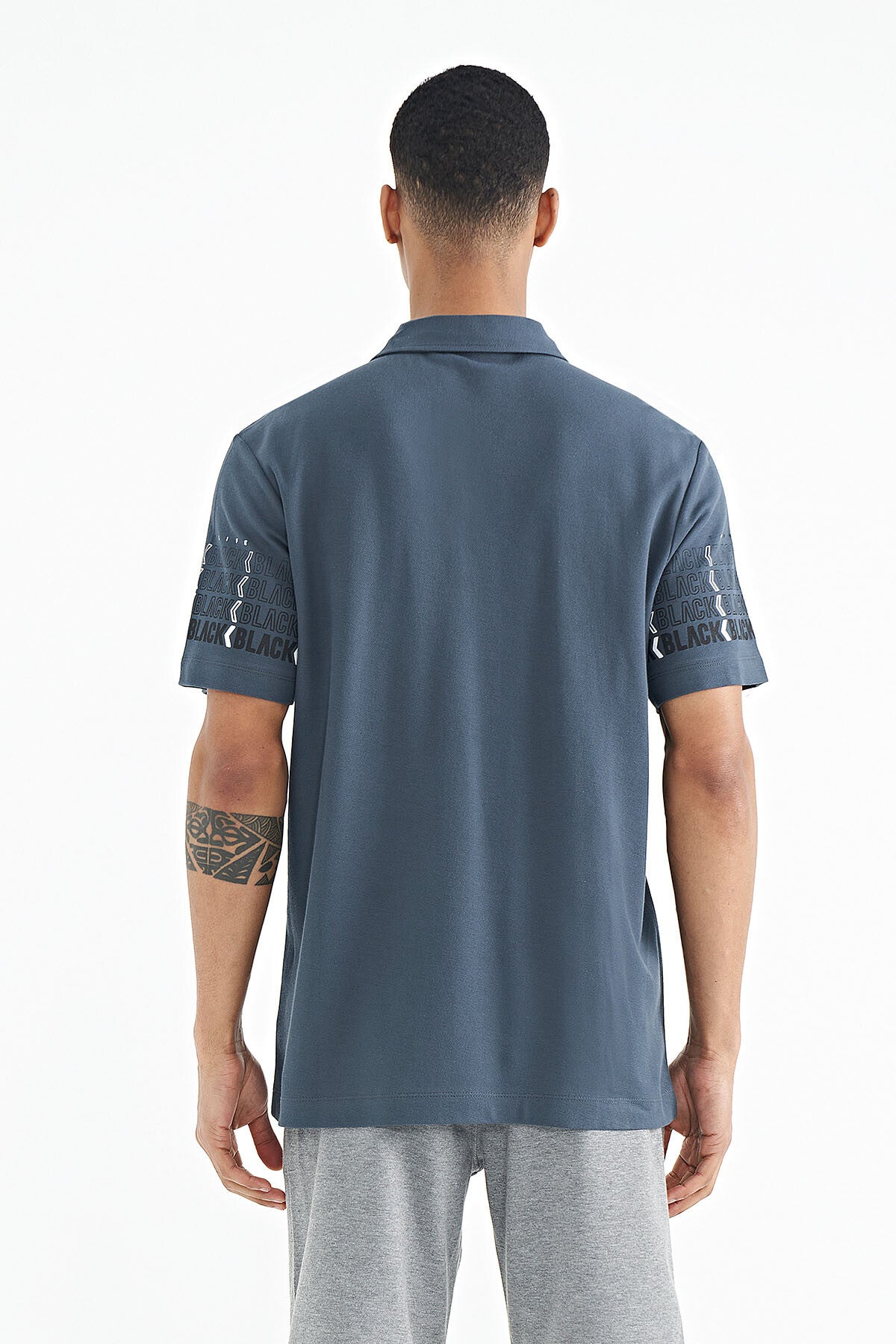 Orman Yeşili Kol Baskı Detaylı Polo Yaka Standart Form Erkek T-shirt - 88240