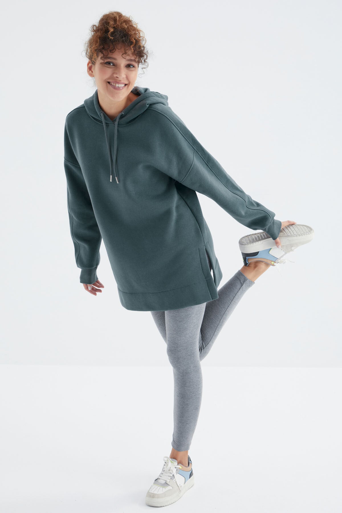 Orman Yeşili Reglan Kol Basic Kapüşonlu Oversize Sweatshirt Tunik - 97242