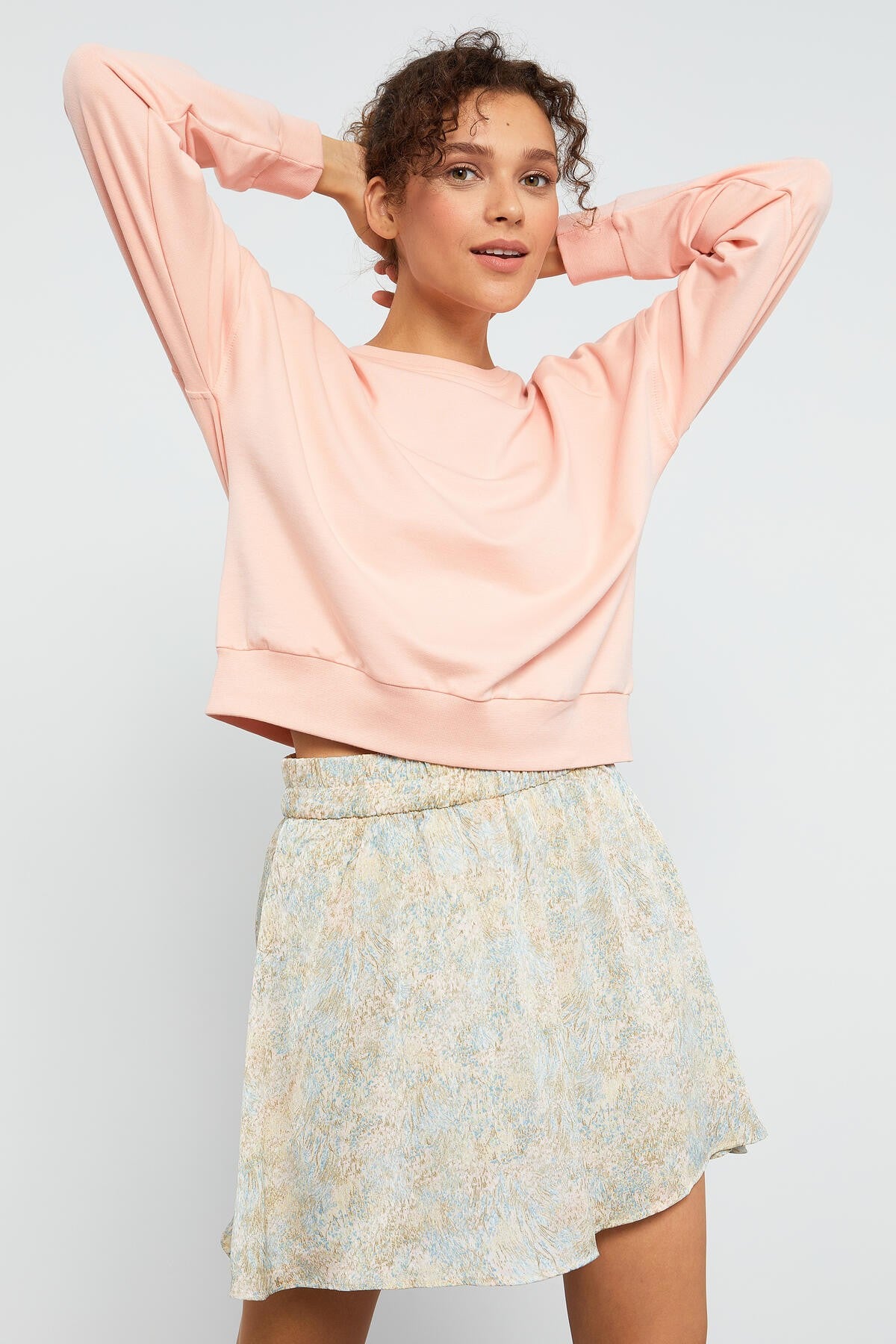 Pembe Basic Rahat Form O Yaka Kadın Sweatshirt - 97114