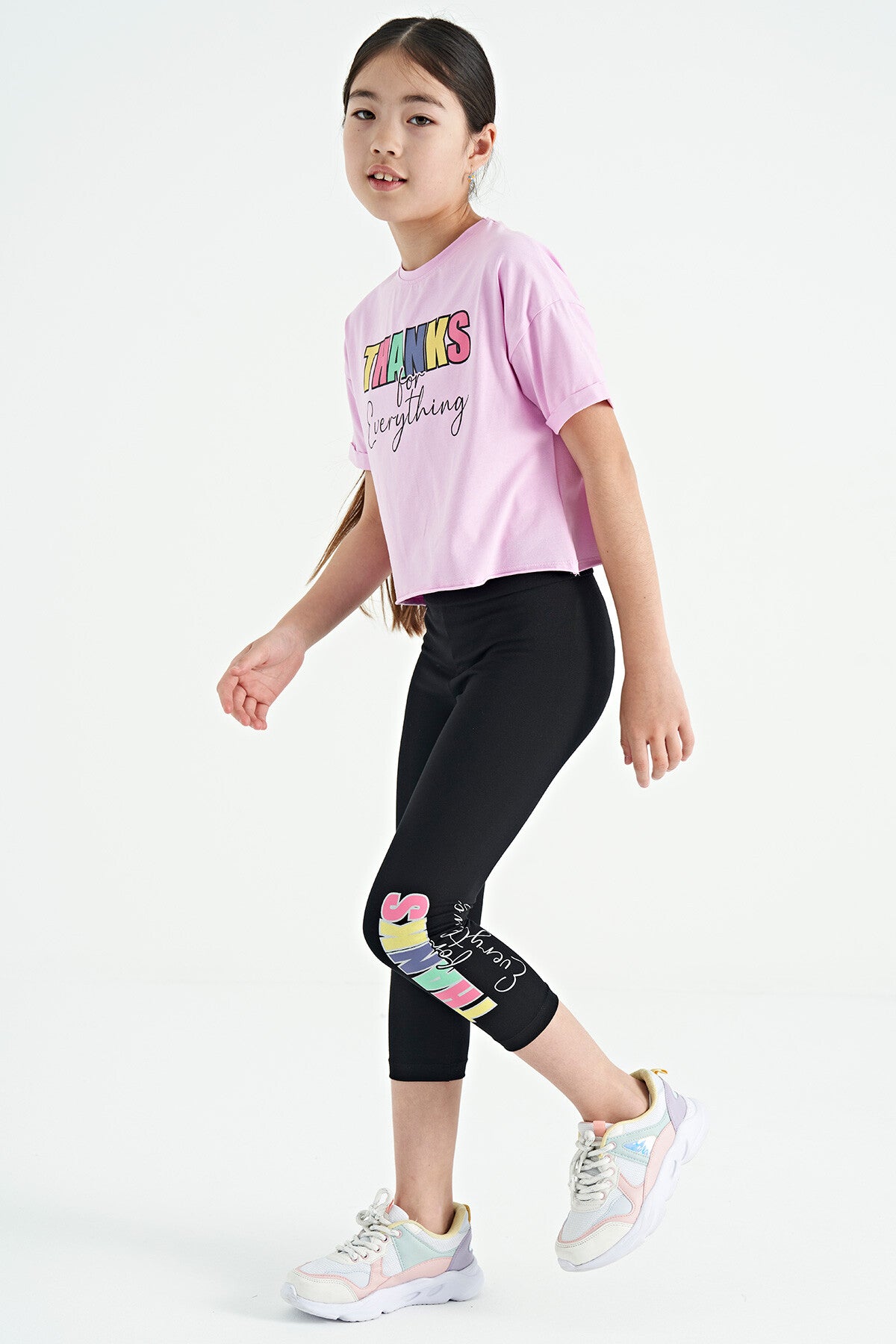 Pembe - Siyah Yazı Baskılı Oversize Kız Çocuk Crop Tayt Takım - 75133