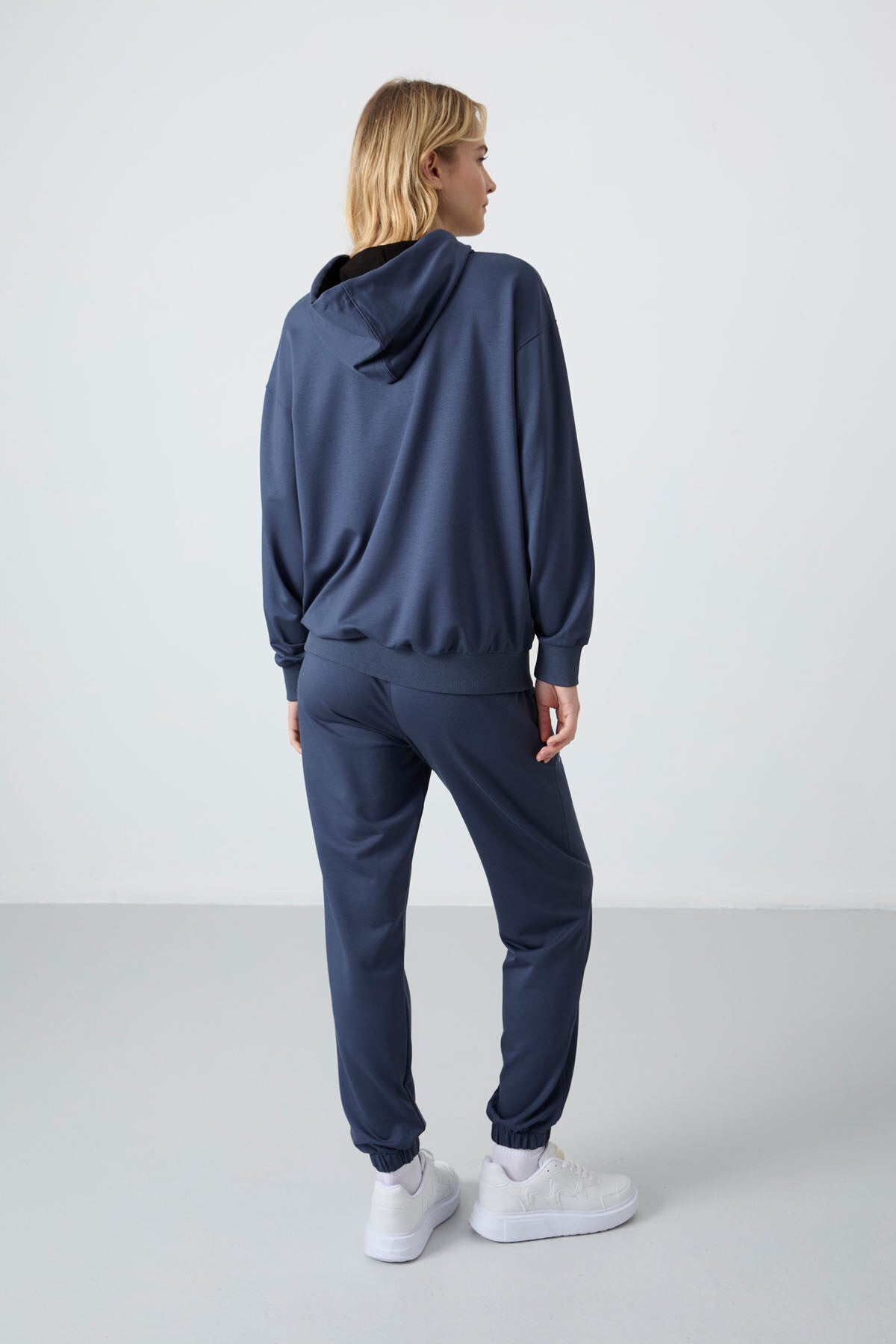 Petrol Kapüşonlu Kanguru Cep Oversize Lastik Paça Kadın Eşofman Takımı - 95288
