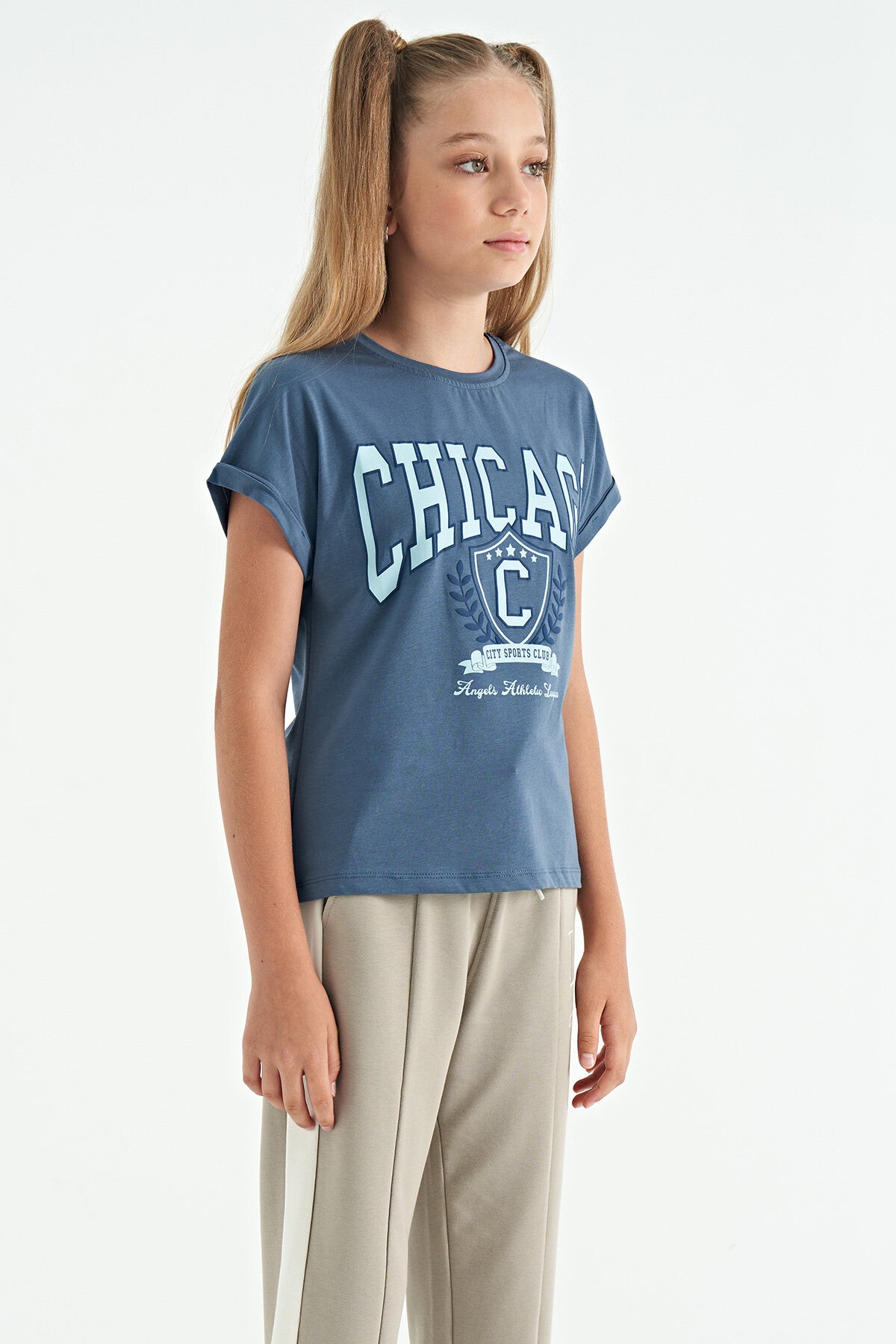 Petrol O Yaka Düşük Omuzlu Rahat Form Kısa Kollu Kız Çocuk T-Shirt - 75128