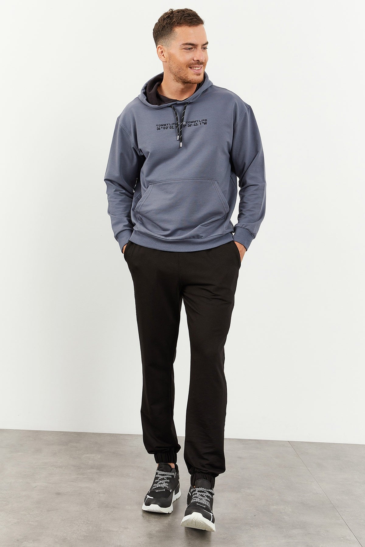 Petrol - Siyah Kapüşonlu Kanguru Cep Lastik Paça Erkek Oversize Eşofman Takımı - 85117