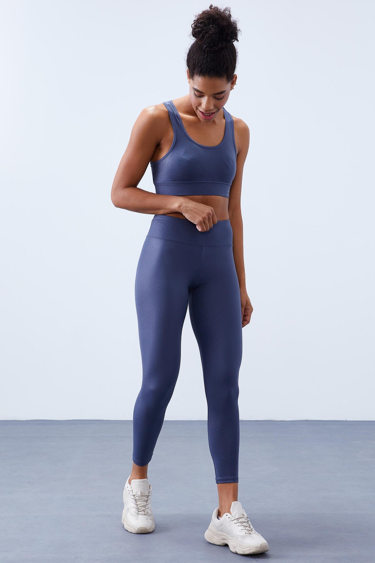 Petrol Yüksek Bel Toparlayıcılı Sırt Detaylı Slim Fit Büstiyer Kadın Tayt Takım - 95281