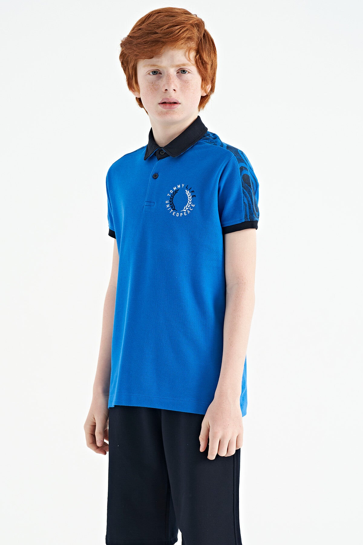 Saks Baskı Detaylı Pola Yaka Standart Kalıp Erkek Çocuk T-Shırt - 11166