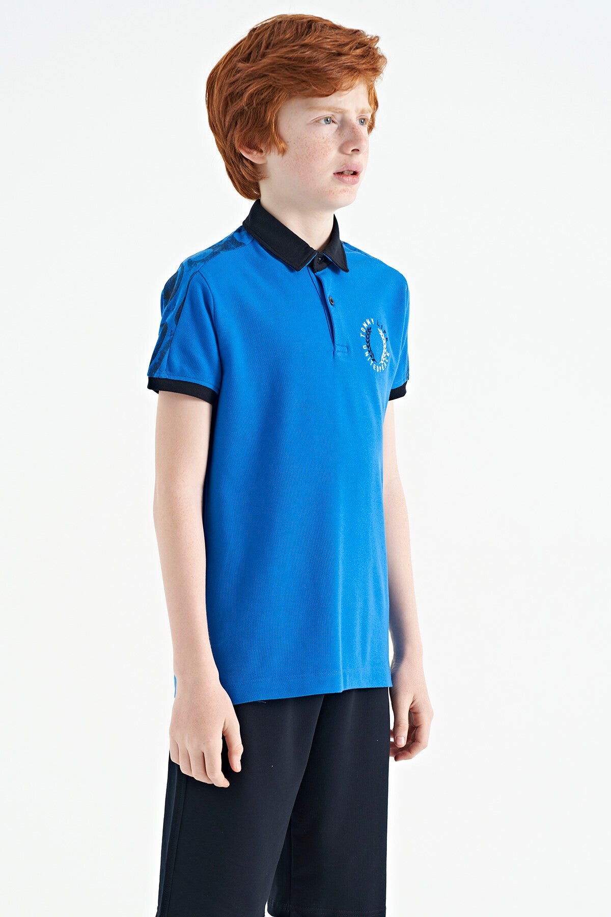 Saks Baskı Detaylı Pola Yaka Standart Kalıp Erkek Çocuk T-Shırt - 11166