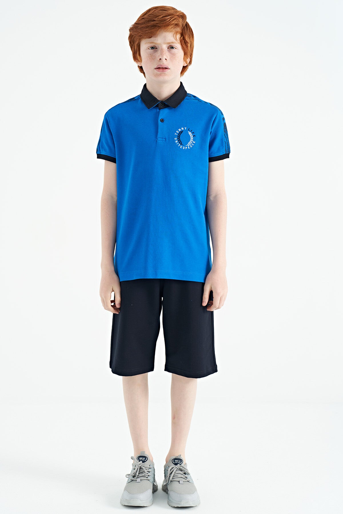 Saks Baskı Detaylı Pola Yaka Standart Kalıp Erkek Çocuk T-Shırt - 11166