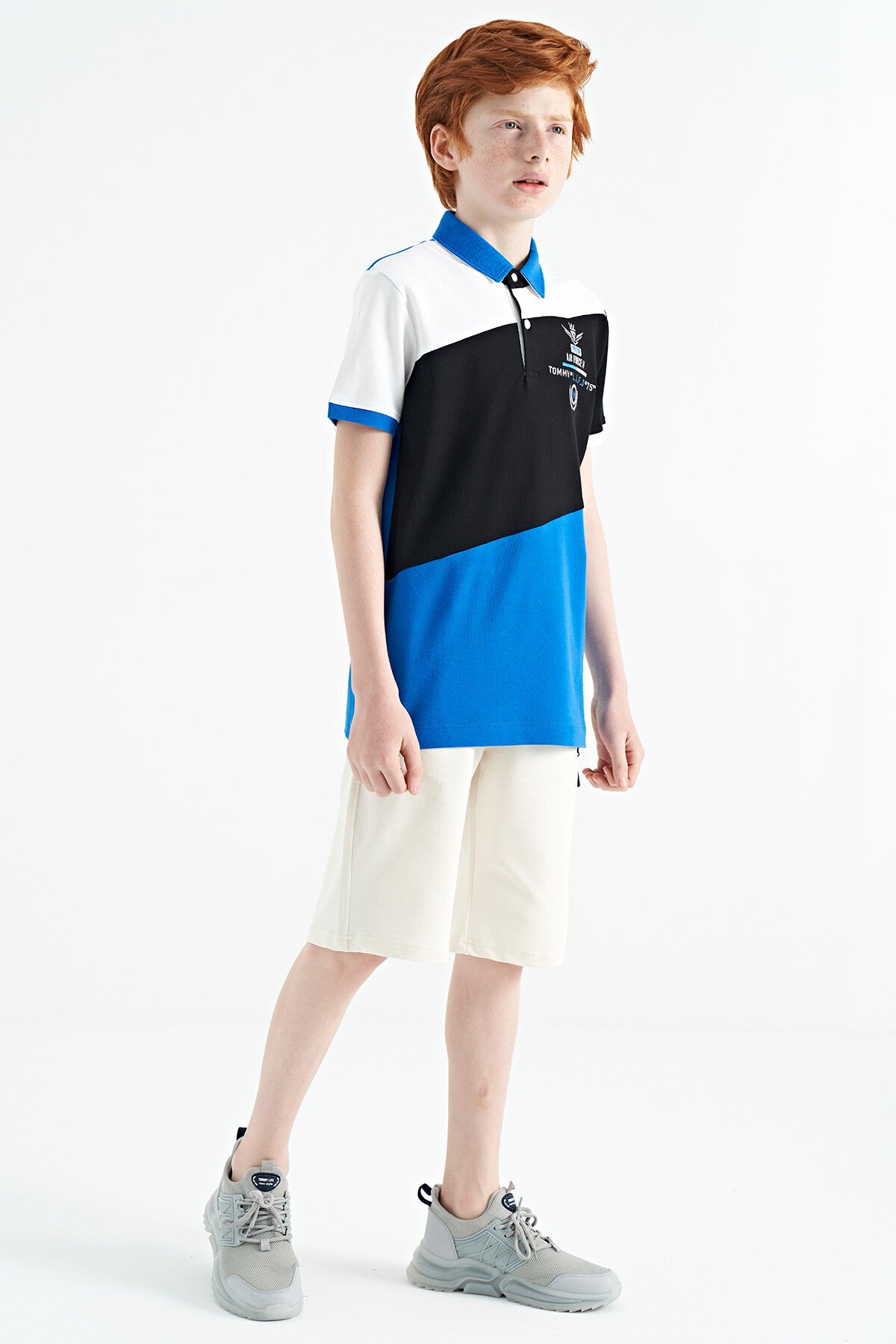 Saks Renk Bloklu Nakış Detaylı Standart Kalıp Polo Yaka Erkek Çocuk T-Shirt - 11088