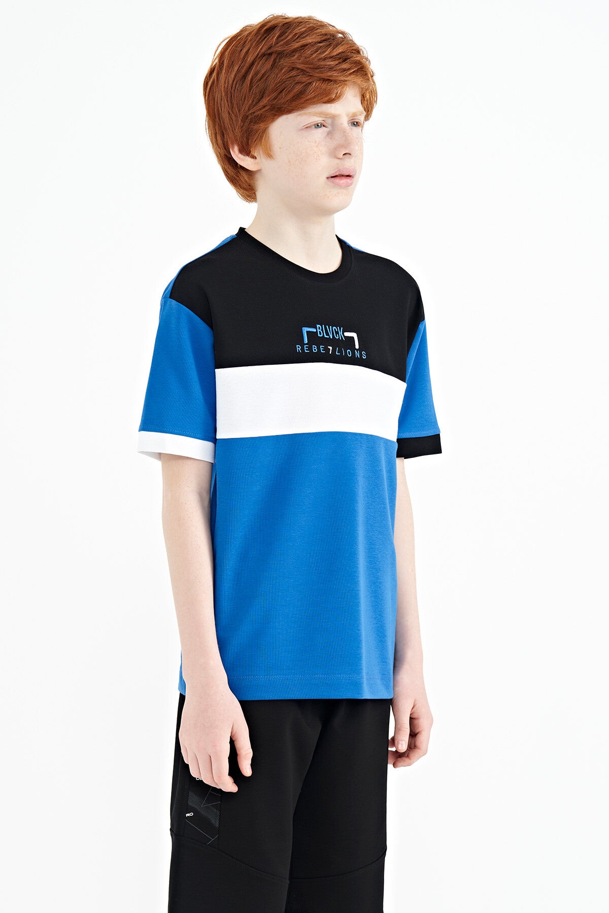 Saks Renk Geçişli Nakışlı Oversize Erkek Çocuk T-Shirt - 11159