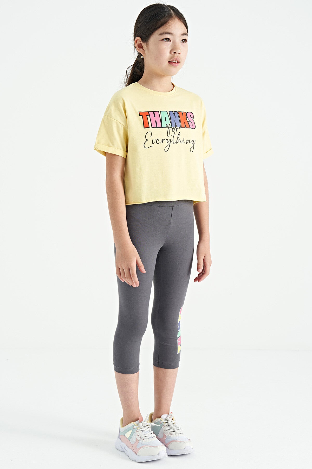 Sarı - Koyu Gri Yazı Baskılı Oversize Kız Çocuk Crop Tayt Takım - 75133
