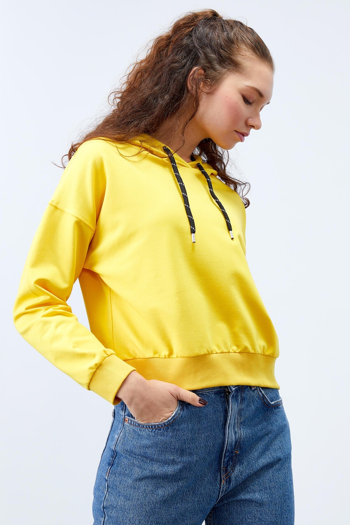 Sarı Uzun Kol Rahat Form Kapüşonlu Kadın Sweatshirt - 97115