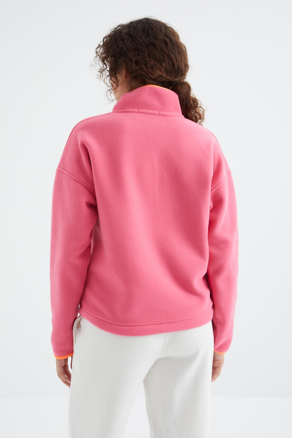 Şeker Pembe Yarım Fermuar Etek Ucu Büzgülü Dik Yaka Oversize Kadın Polar Sweatshirt - 97234