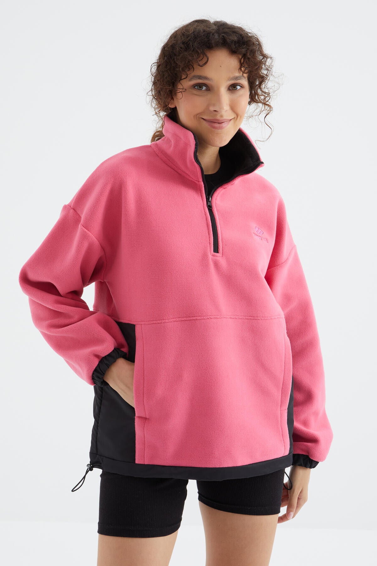 Şeker Pembe Yarım Fermuar Etek Ucu Büzgülü Dik Yaka Oversize Kadın Polar Sweatshirt - 97236