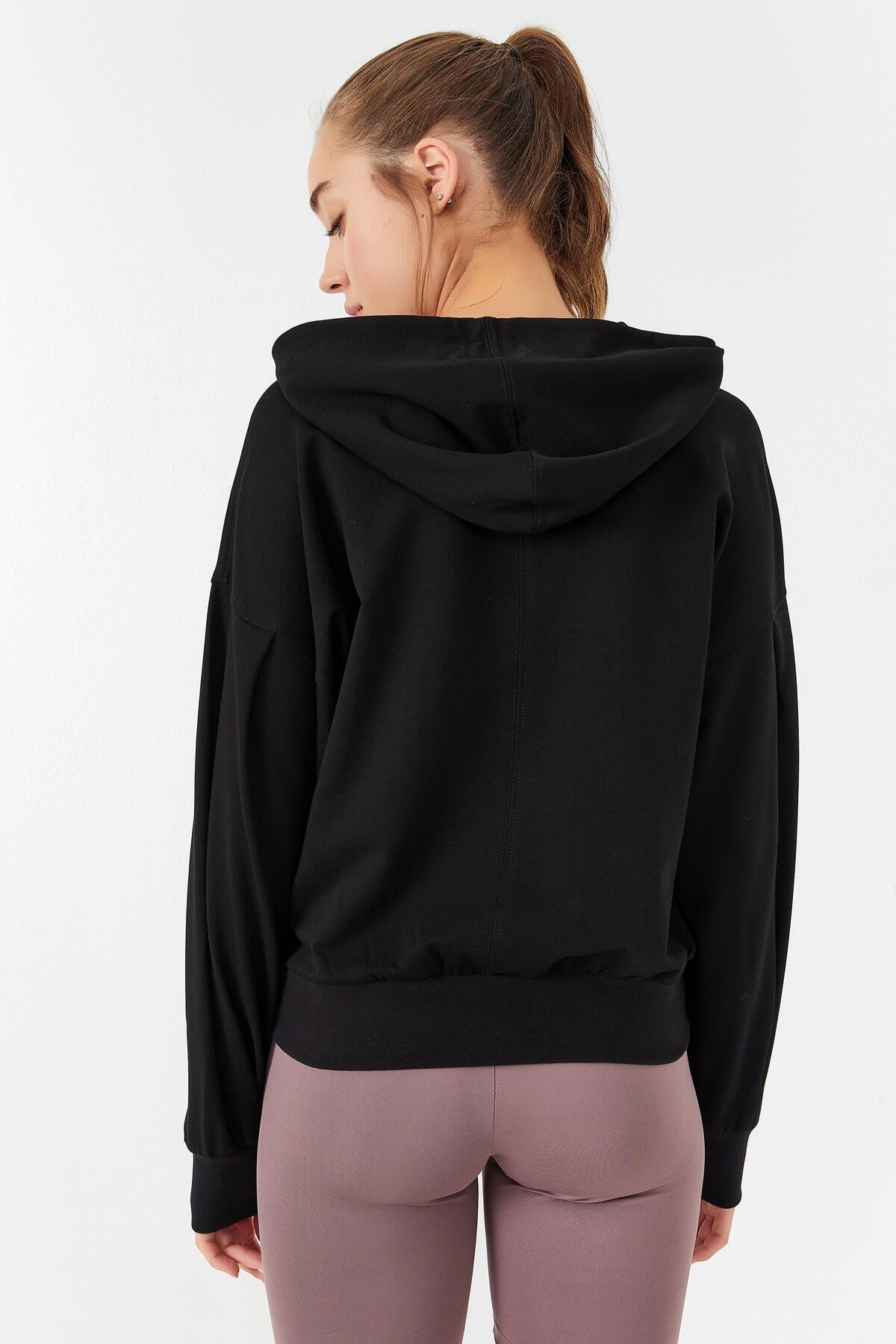 Siyah Balon Kol Kapüşonlu Kadın Oversize Sweatshirt - 97156
