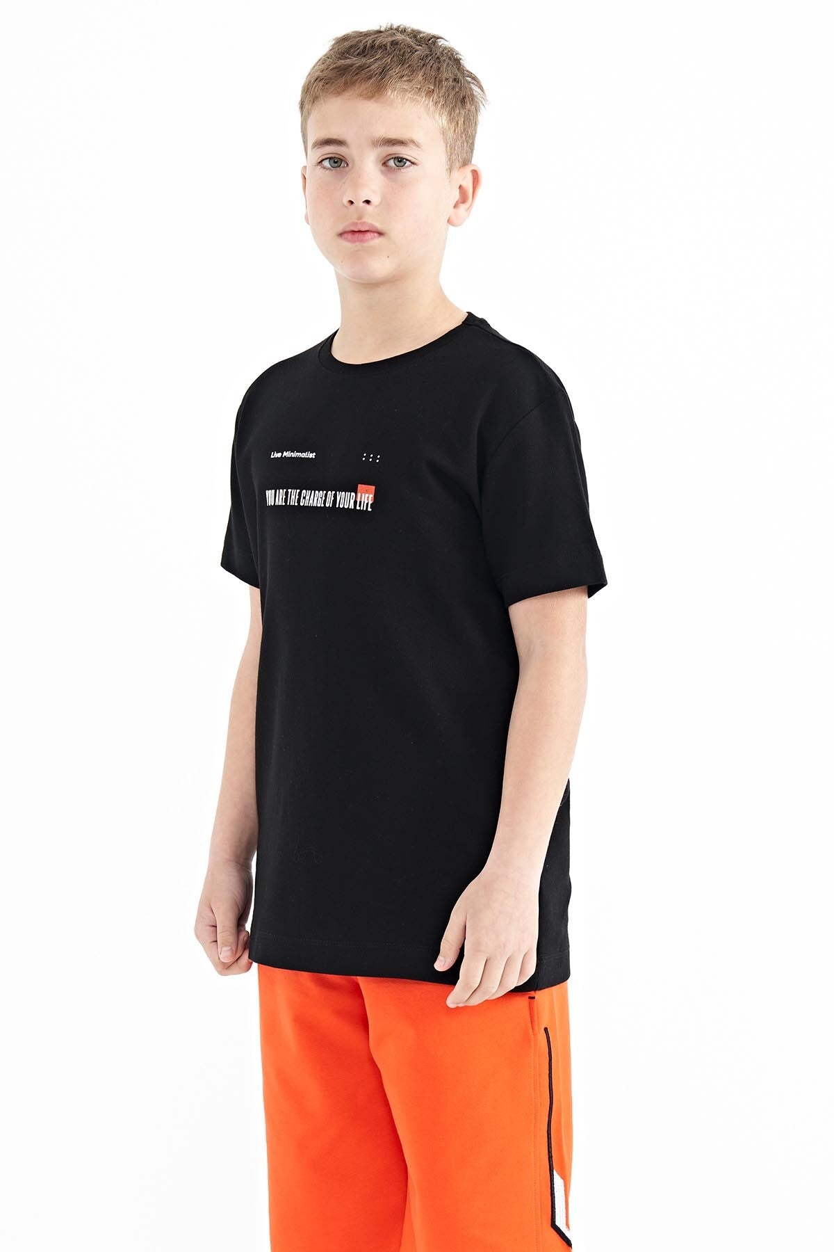 Siyah Baskı Detaylı O Yaka Standart Kalıp Erkek Çocuk T-Shirt - 11117