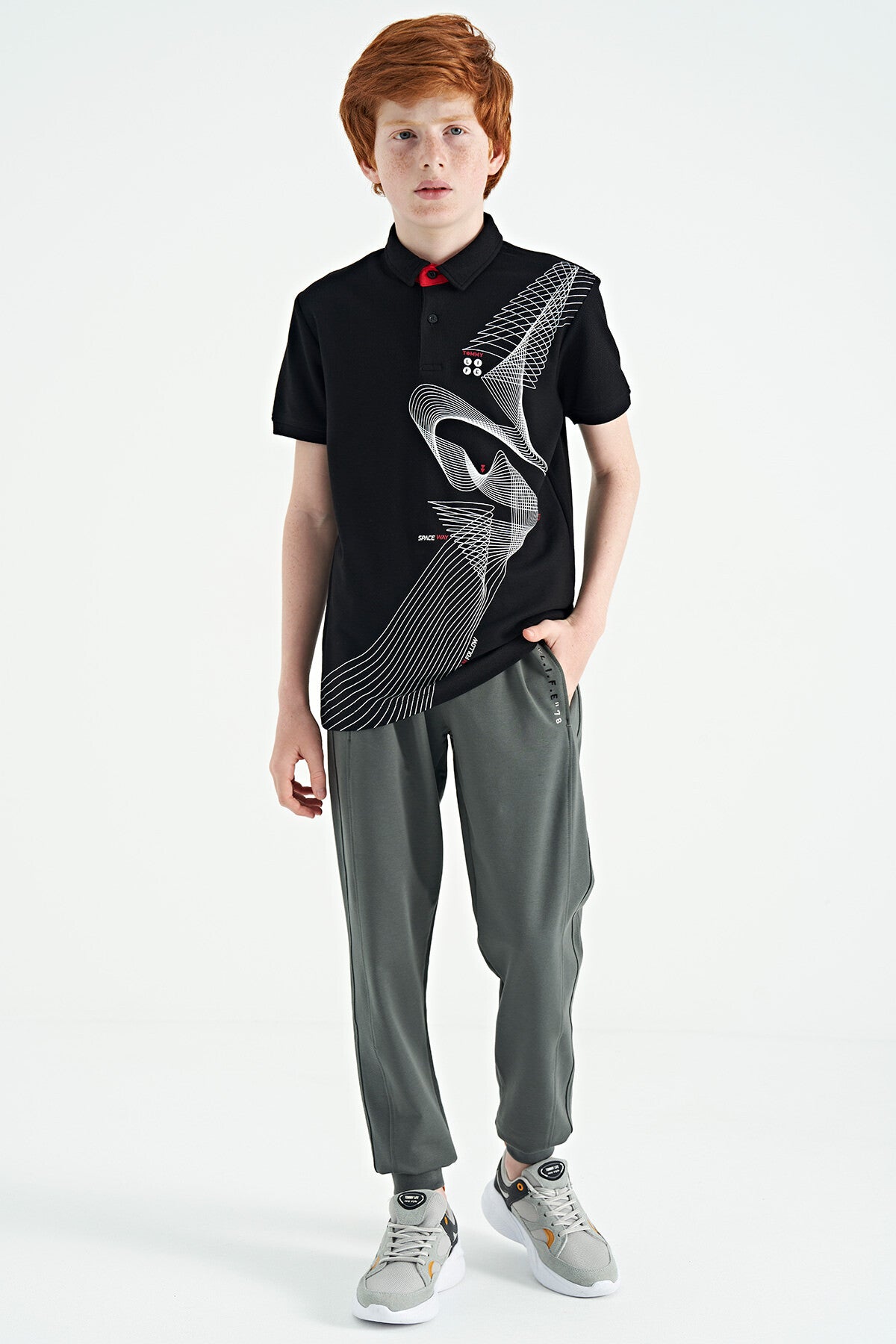 Siyah Baskı Detaylı Standart Kalıp Polo Yaka Erkek Çocuk T-Shirt - 11164