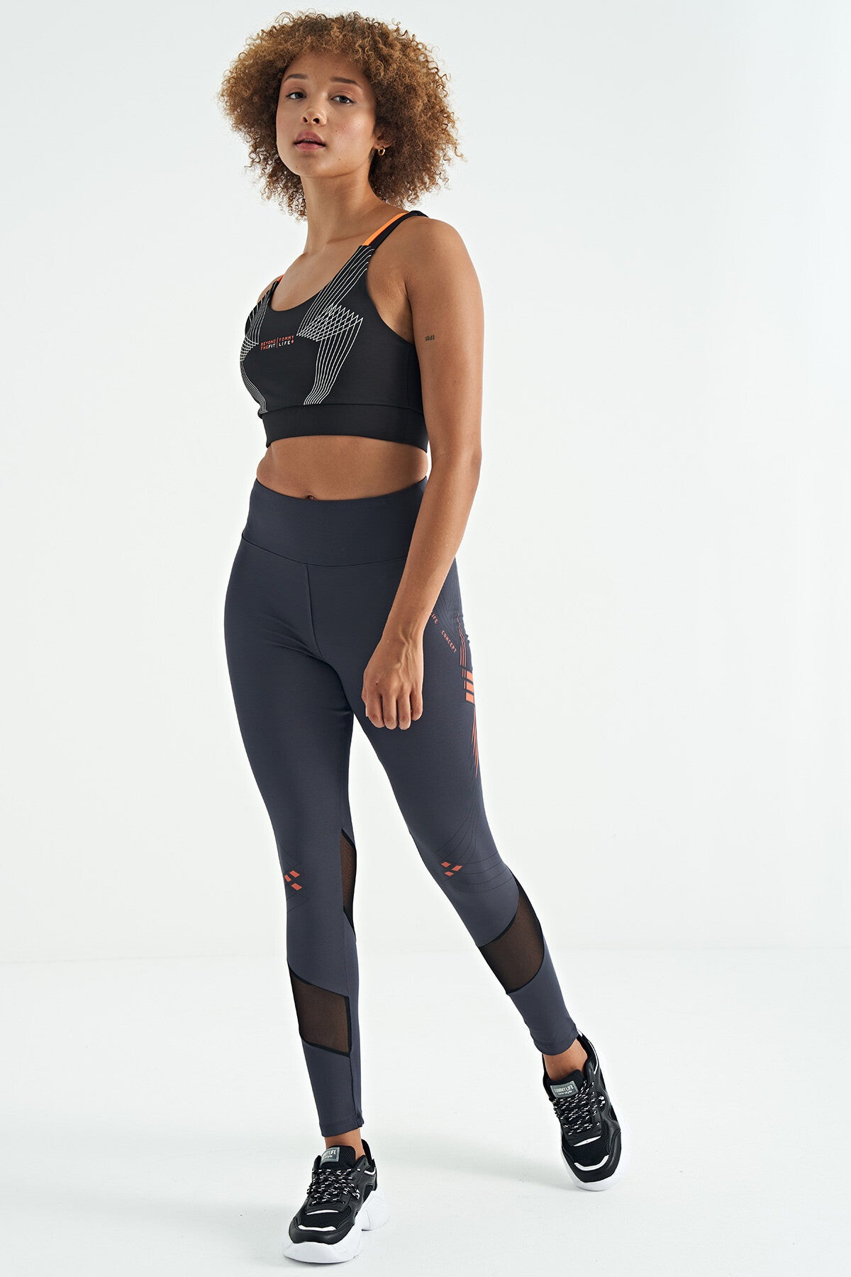 Siyah Baskılı Sırt Çapraz Detaylı Dalgıç Kumaş Dar Kalıp Kadın Büstiyer - 97273