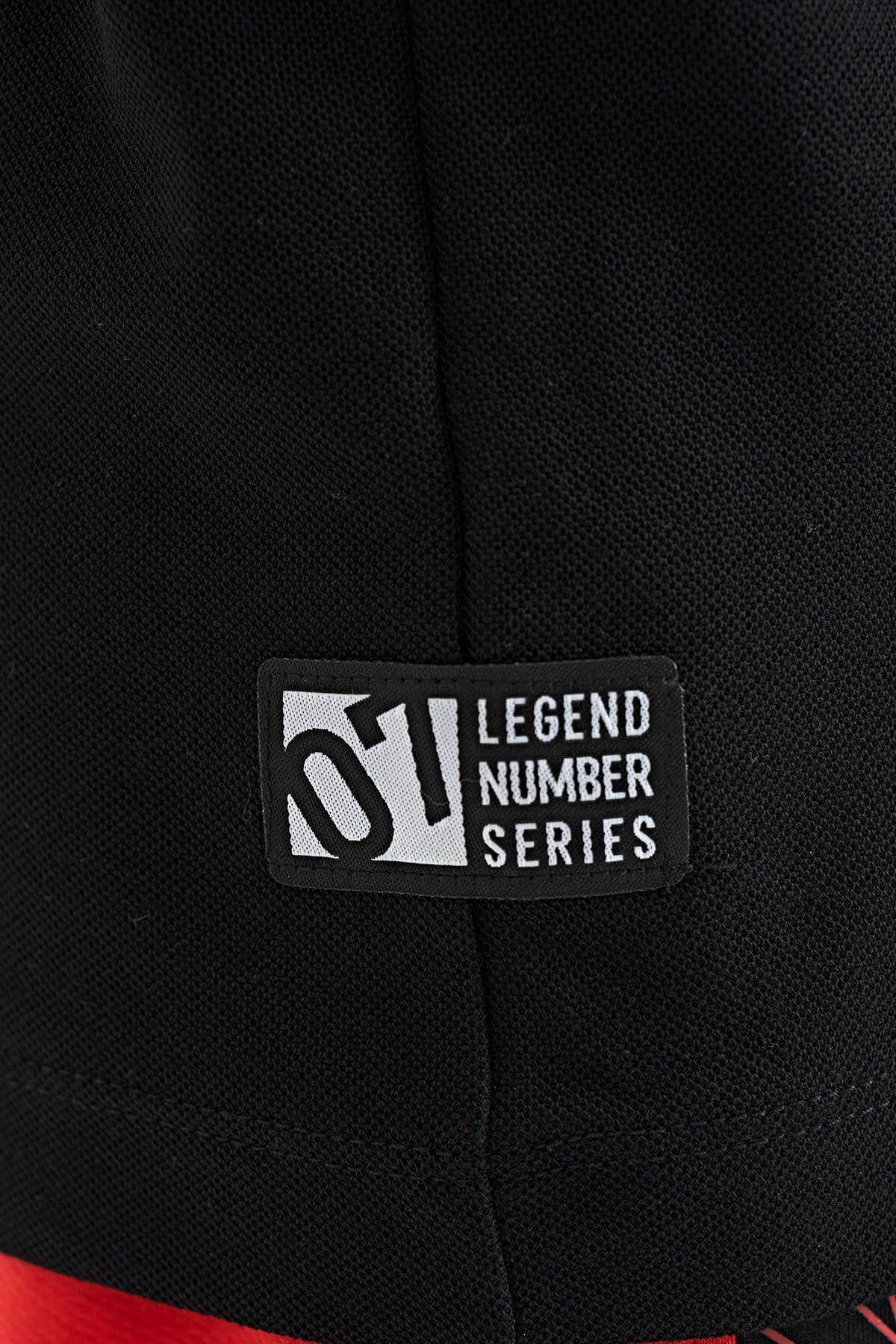 Siyah Cep Detaylı O Yaka Standart Kalıp Erkek Çocuk T-Shirt - 11120