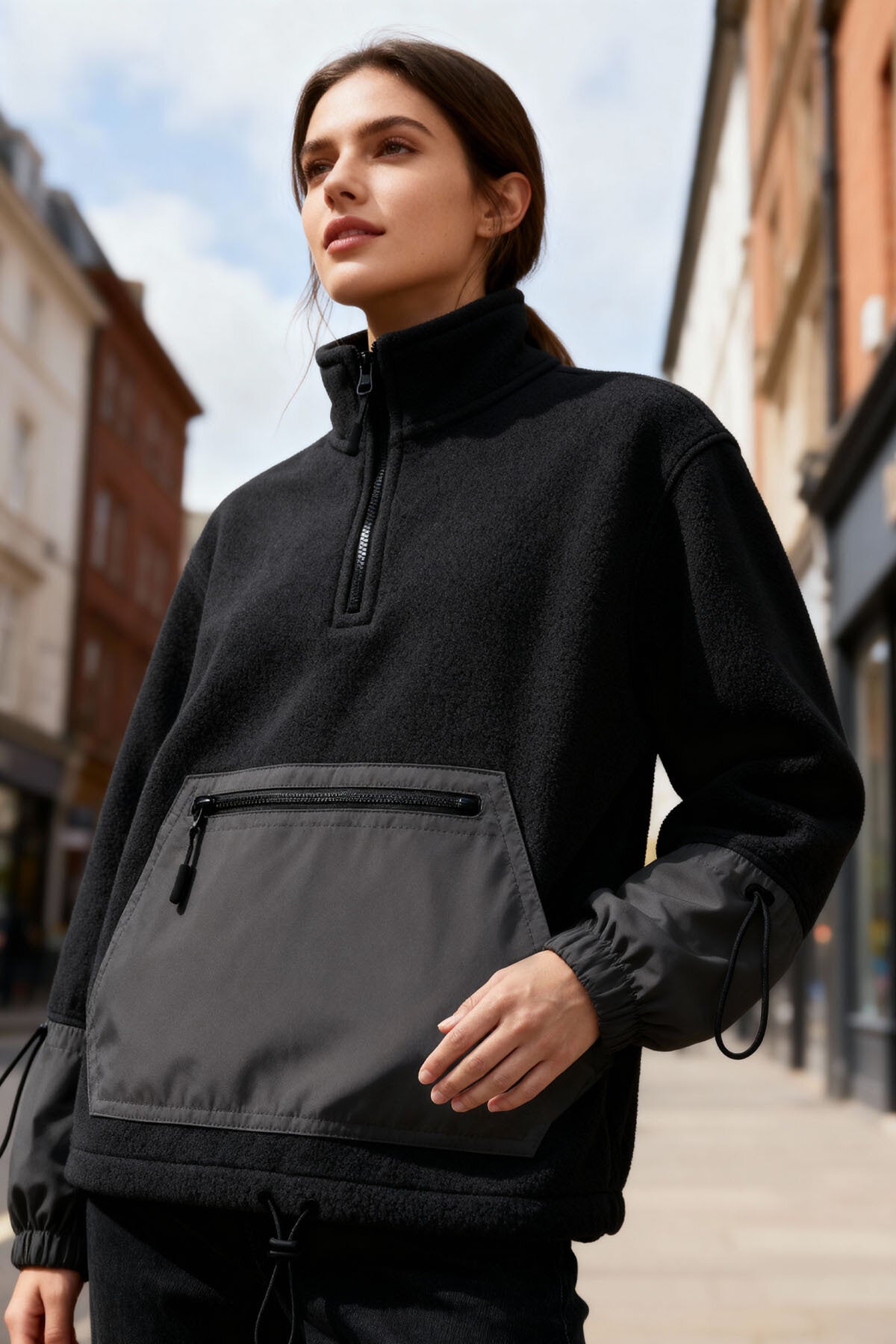 Siyah Etek Ucu Büzgülü Yarım Fermuarlı Oversize Kadın Polar Sweatshirt - 97238