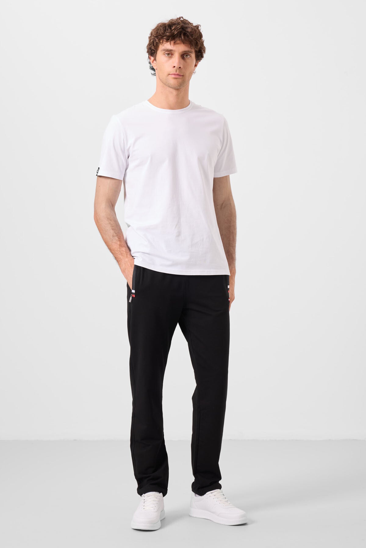 Siyah Fermuar Cepli Dar Kalıp Klasik Paça Erkek Eşofman Alt - 84649