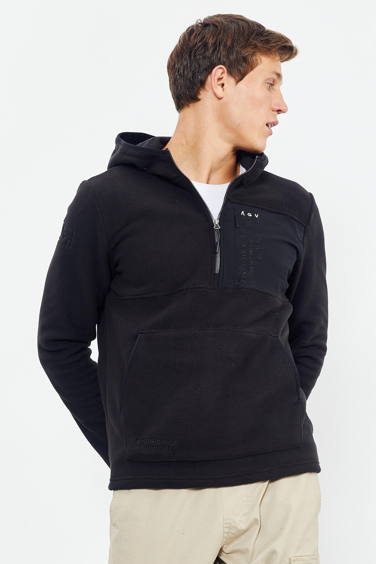 Siyah Nakışlı Yarım Fermuar Kapüşonlu Standart Kalıp Erkek Polar Sweatshirt - 87996