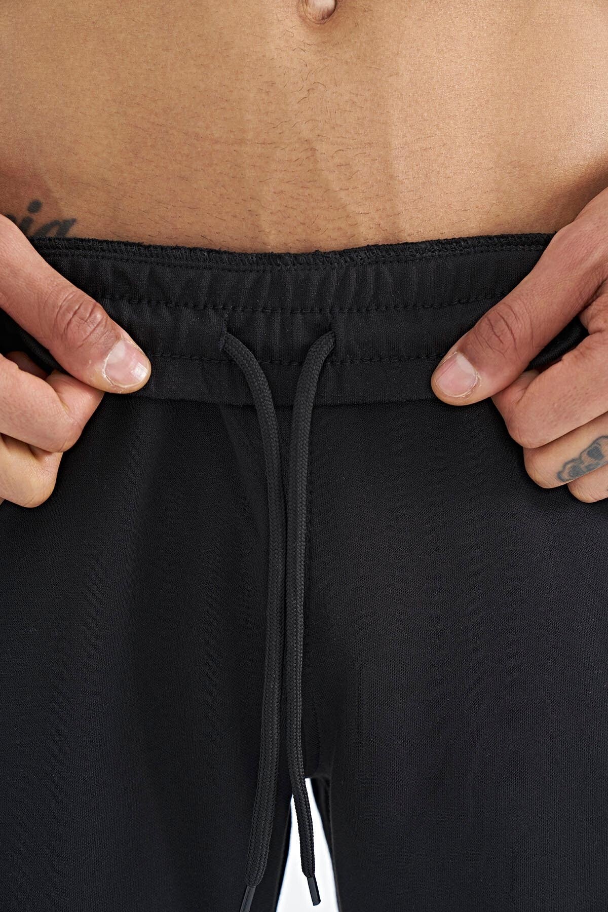 Alfred Siyah Standart Kalıp Erkek Şort - 81244