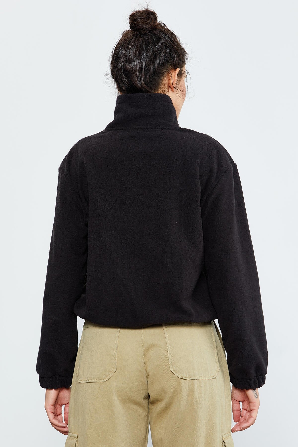 Siyah Yarım Fermuar Etek Ucu Büzgülü Kadın Polar Oversize Sweatshirt - 97171