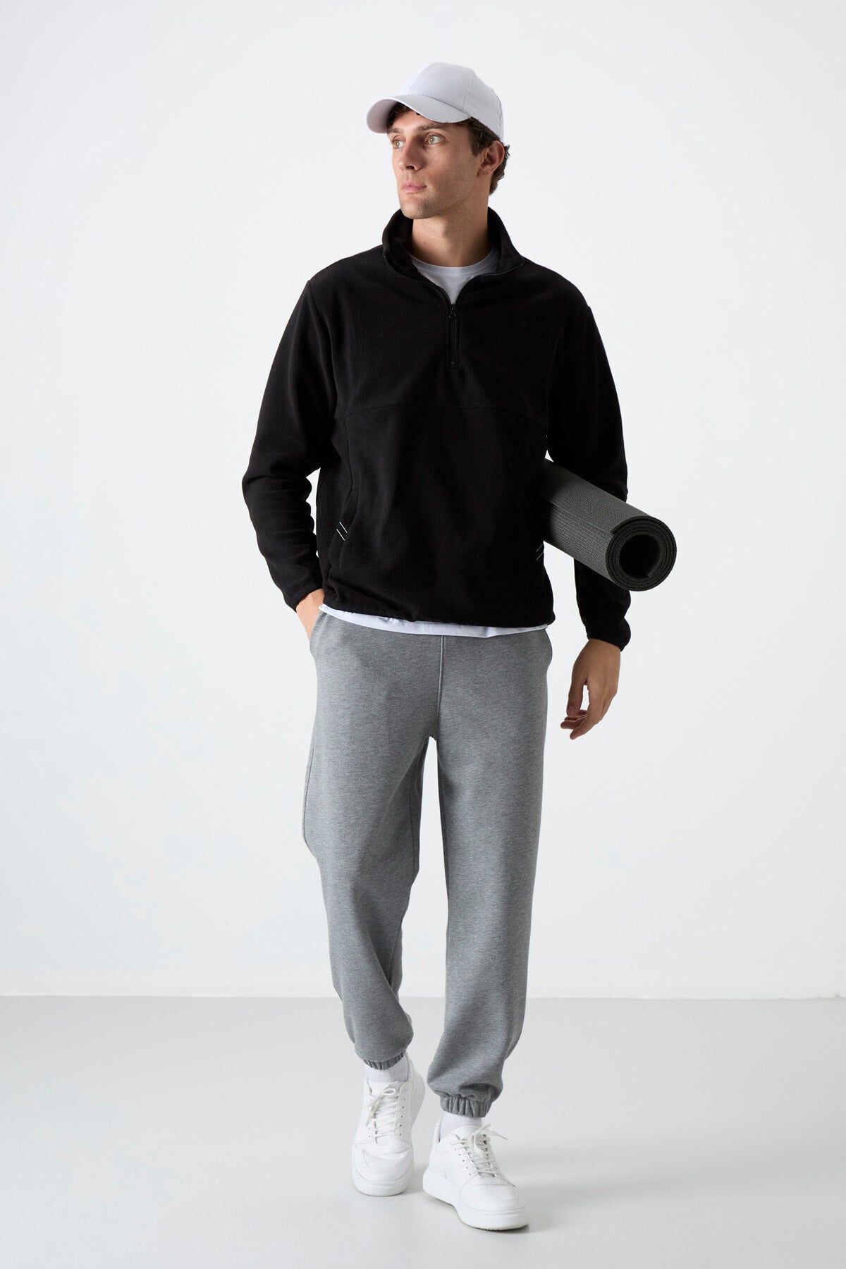 Siyah Yarım Fermuarlı Sweatshirt Slim Fit Dik Yaka Erkek Polar - 87891