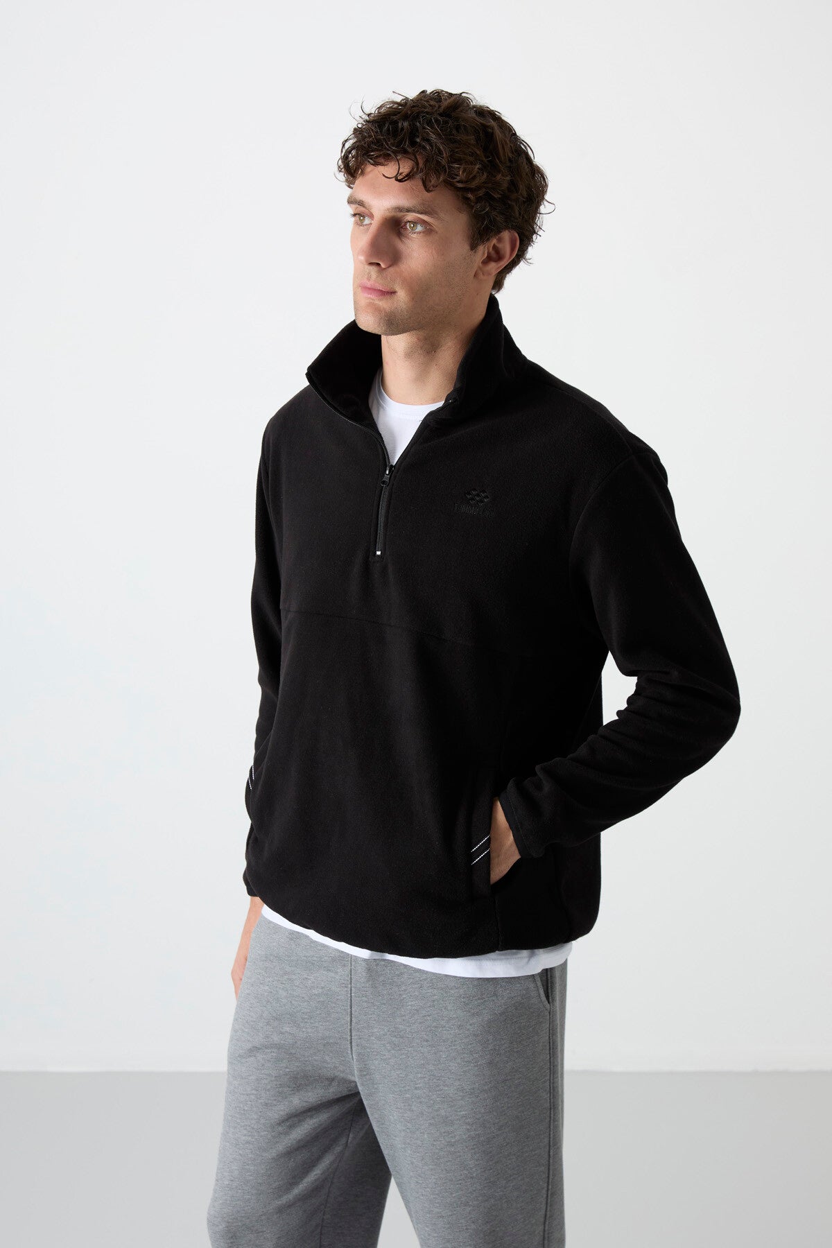 Siyah Yarım Fermuarlı Sweatshirt Slim Fit Dik Yaka Erkek Polar - 87891