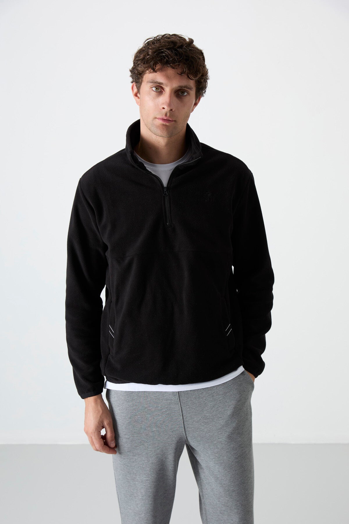 Siyah Yarım Fermuarlı Sweatshirt Slim Fit Dik Yaka Erkek Polar - 87891