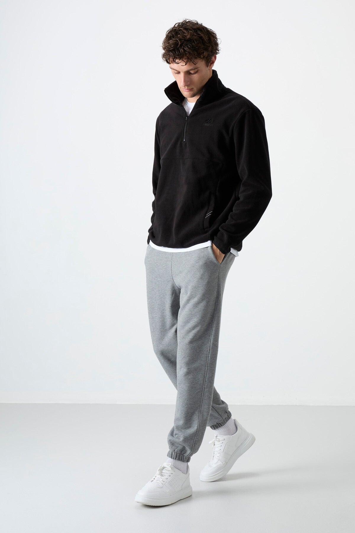 Siyah Yarım Fermuarlı Sweatshirt Slim Fit Dik Yaka Erkek Polar - 87891