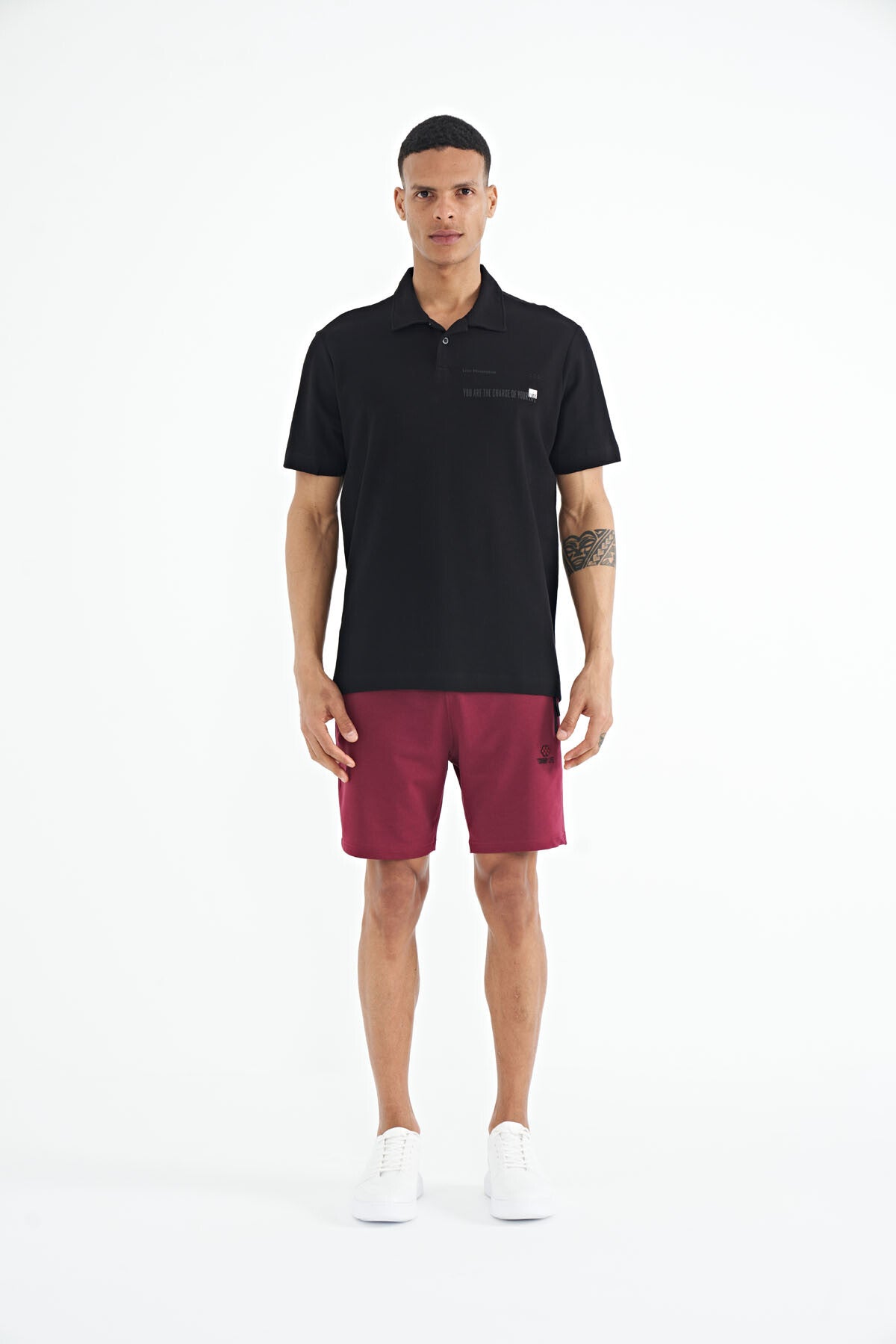 Siyah Yazı Baskılı Standart Form Polo Yaka Erkek T-shirt - 88236