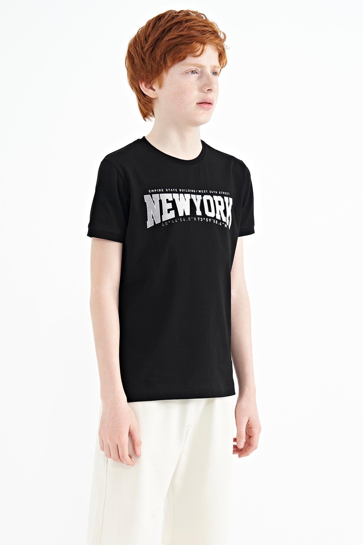 Siyah Yazı Baskılı Standart Kalıp O Yaka Erkek Çocuk T-Shirt - 11105