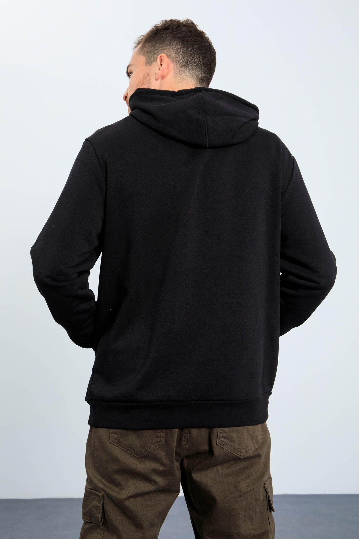 Siyah Yazı Nakışlı Standart Kalıp Kapüşonlu Erkek Sweatshirt - 87838