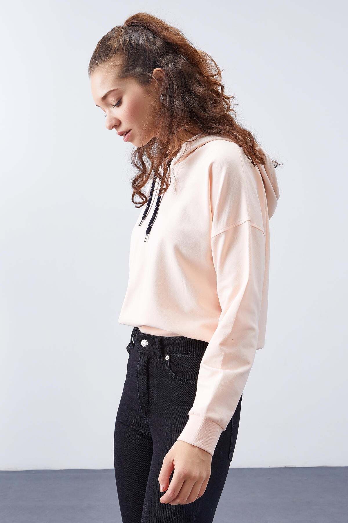 Somon Uzun Kol Rahat Form Kapüşonlu Kadın Sweatshirt - 97115