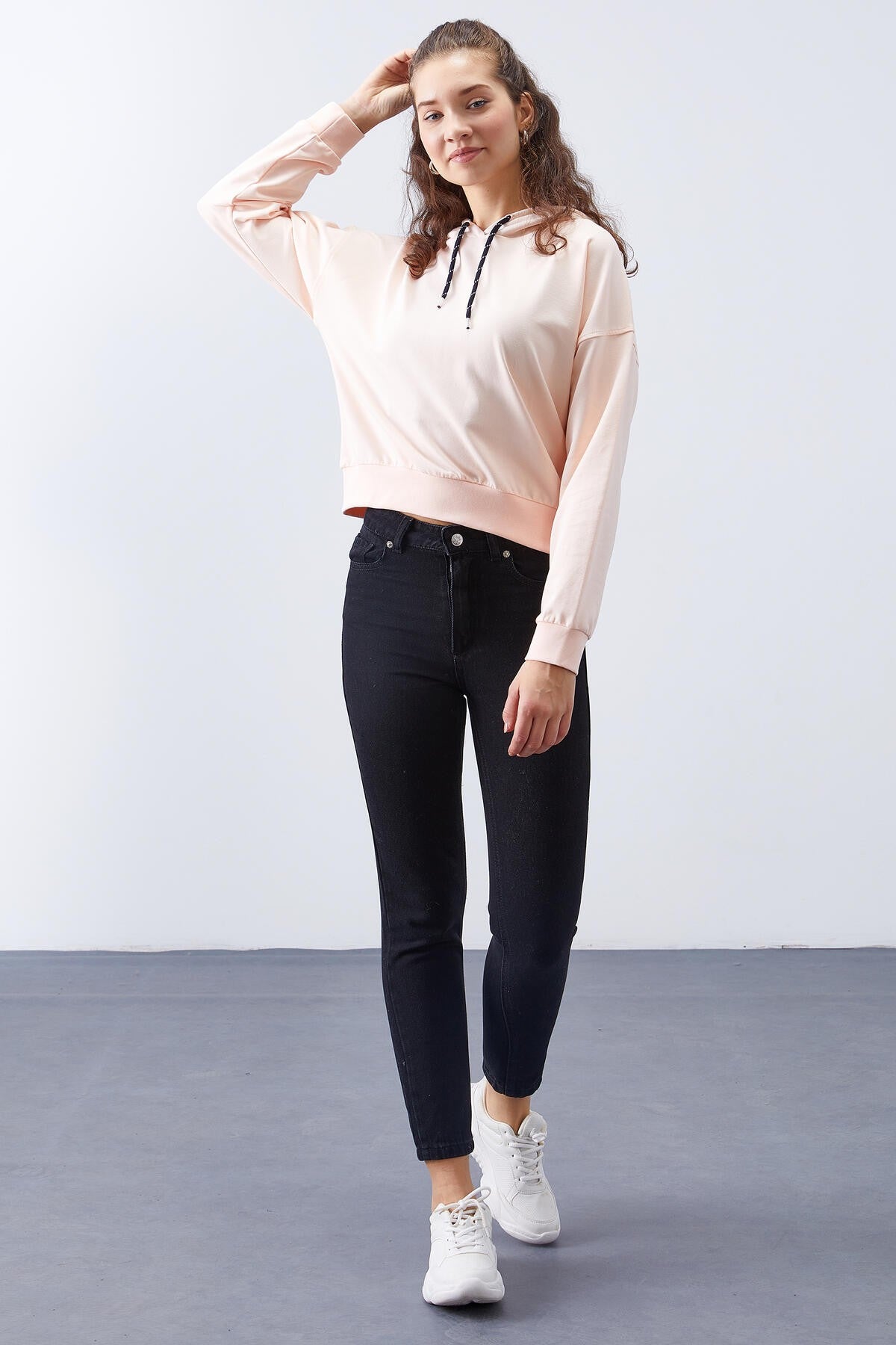 Somon Uzun Kol Rahat Form Kapüşonlu Kadın Sweatshirt - 97115